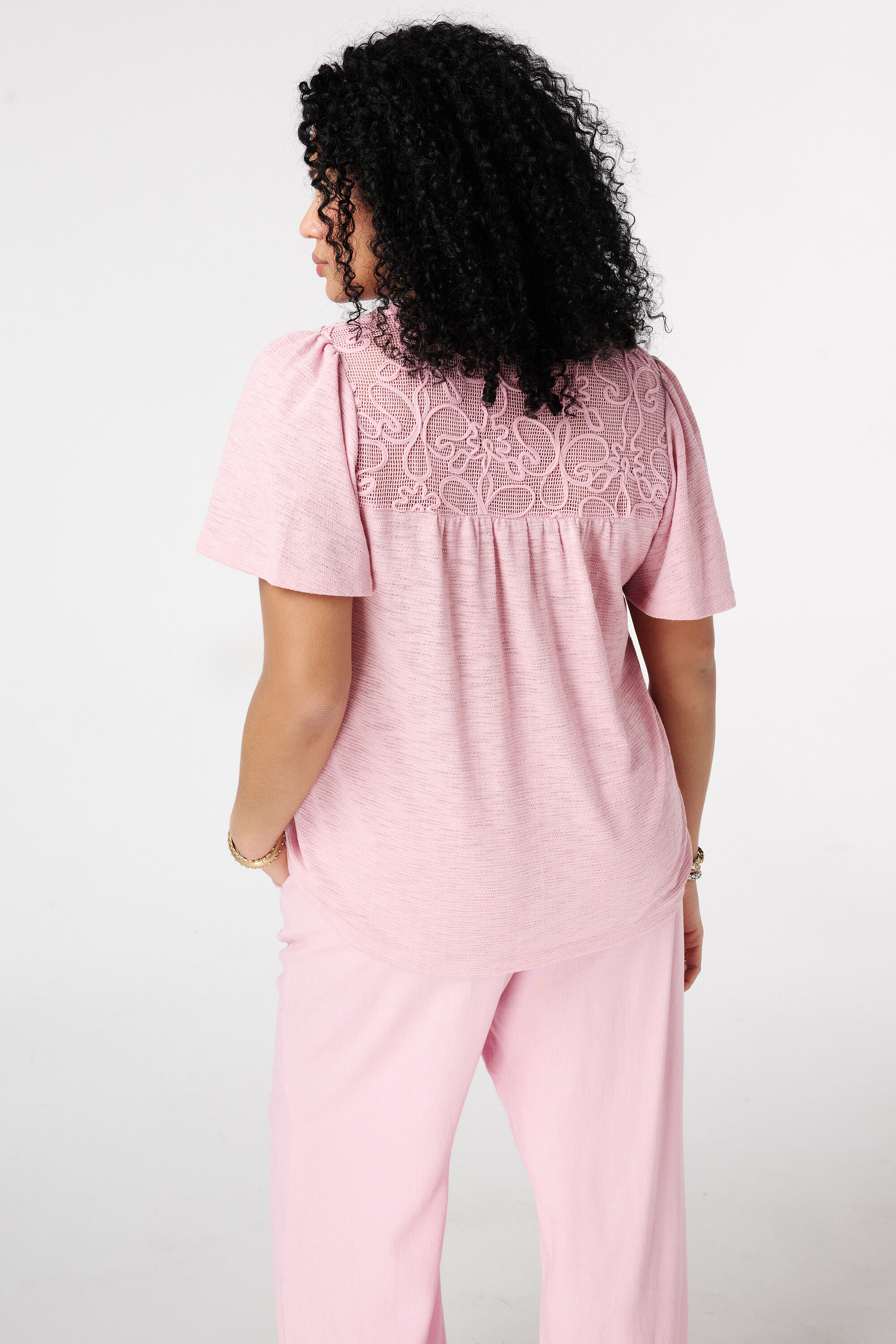 Top avec manches papillon image number 3