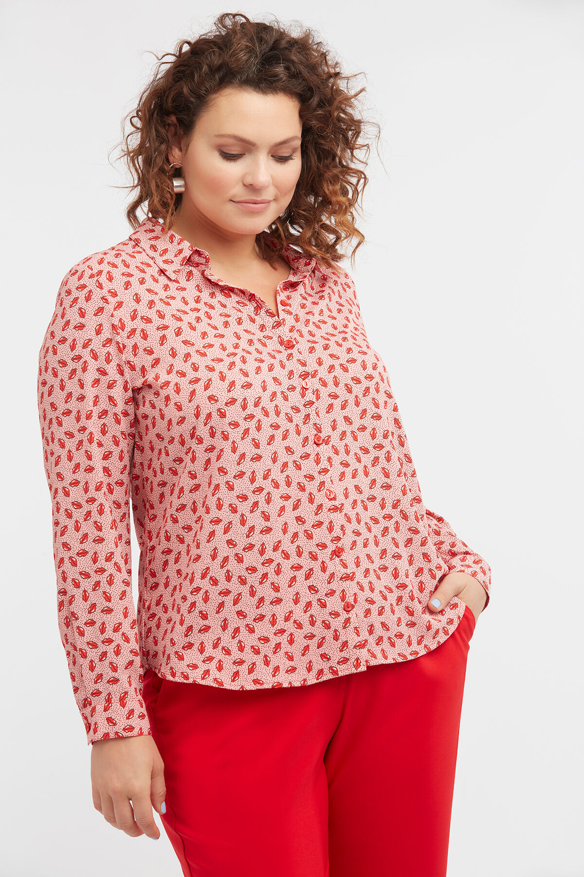 Chemisier &agrave; imprim&eacute; l&egrave;vres image number 3