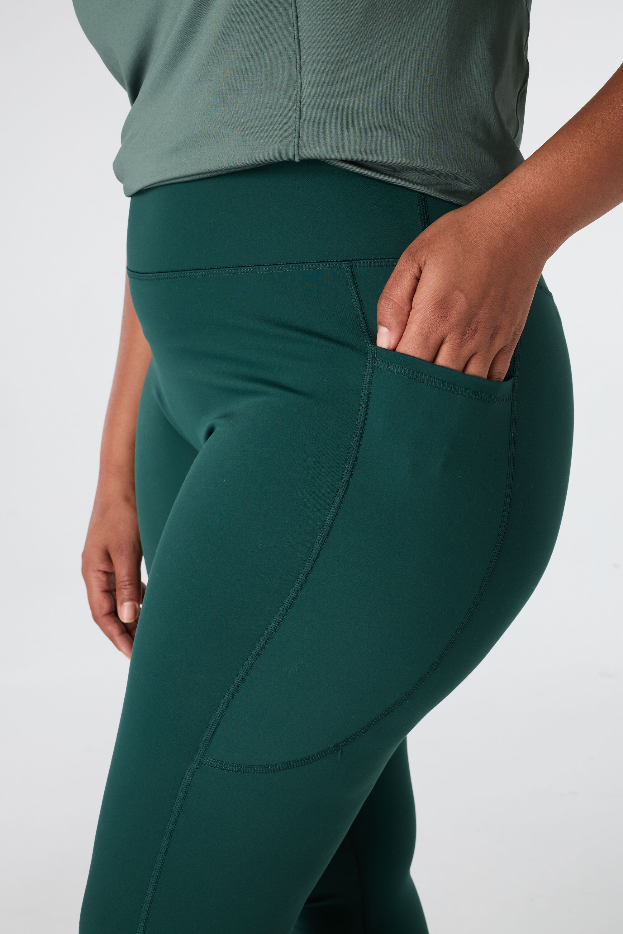 Legging de sport avec poches lat&eacute;rales image number 5