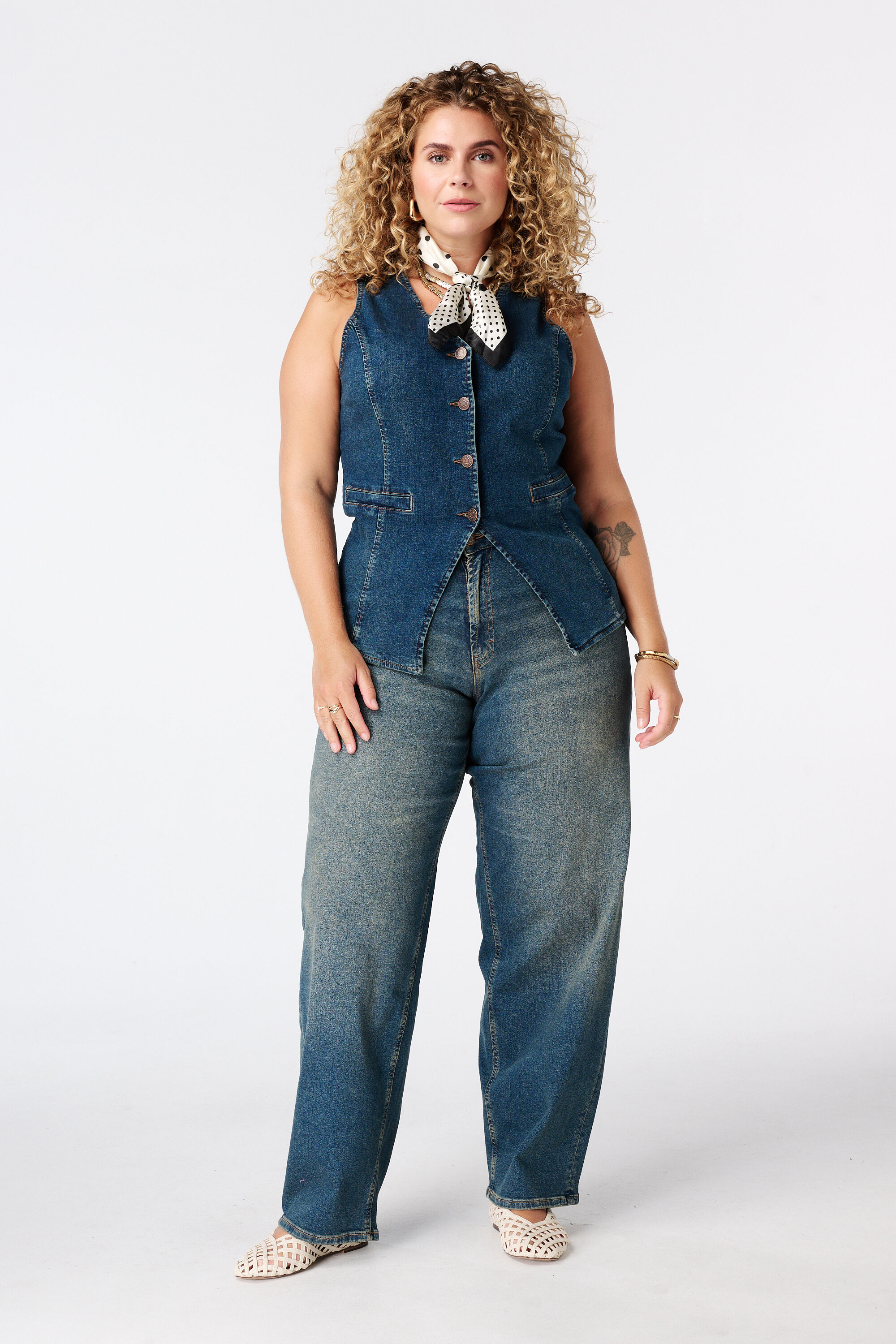 Gilet long en denim image number 5