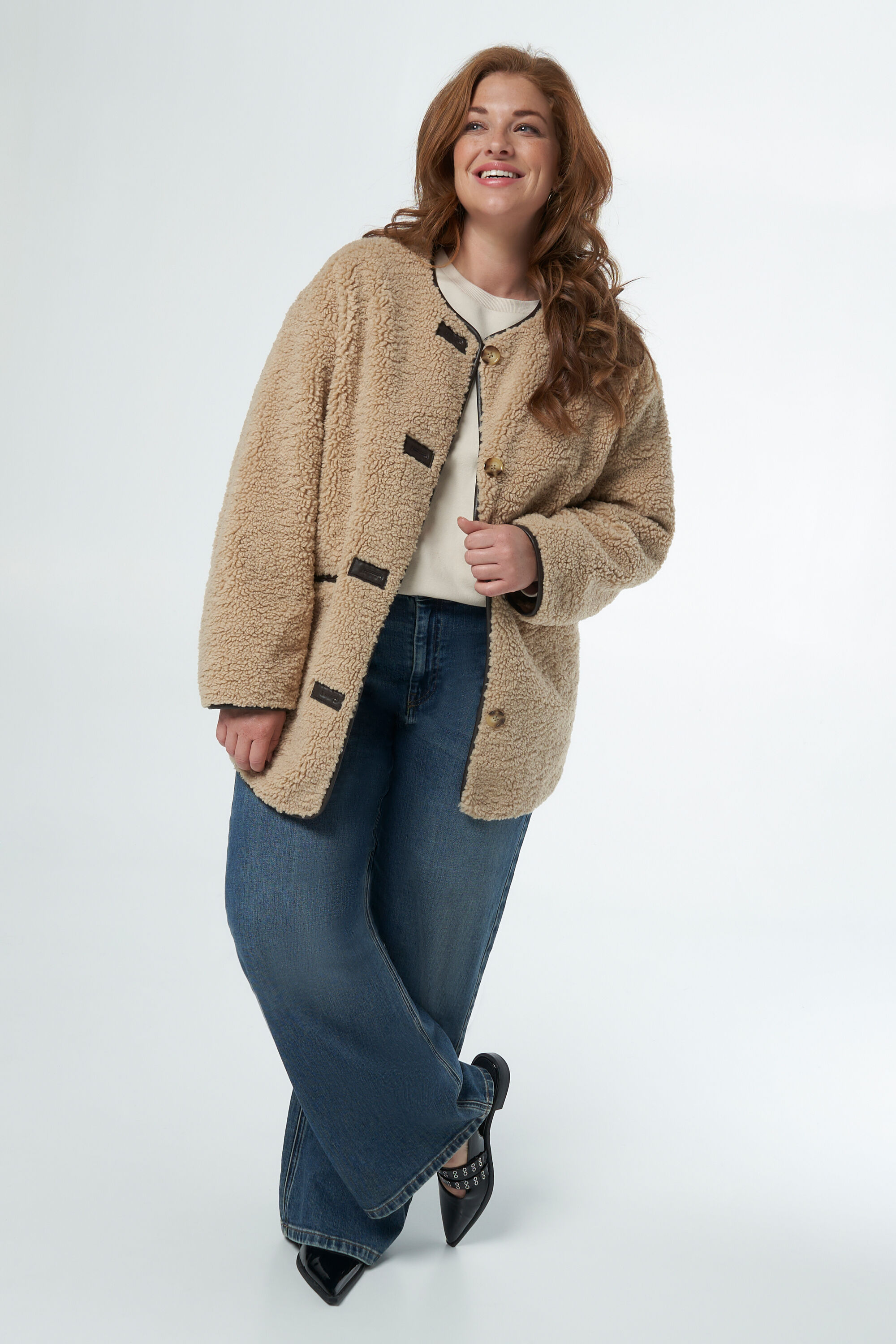 Veste teddy avec d&eacute;tails en cuir image number 5