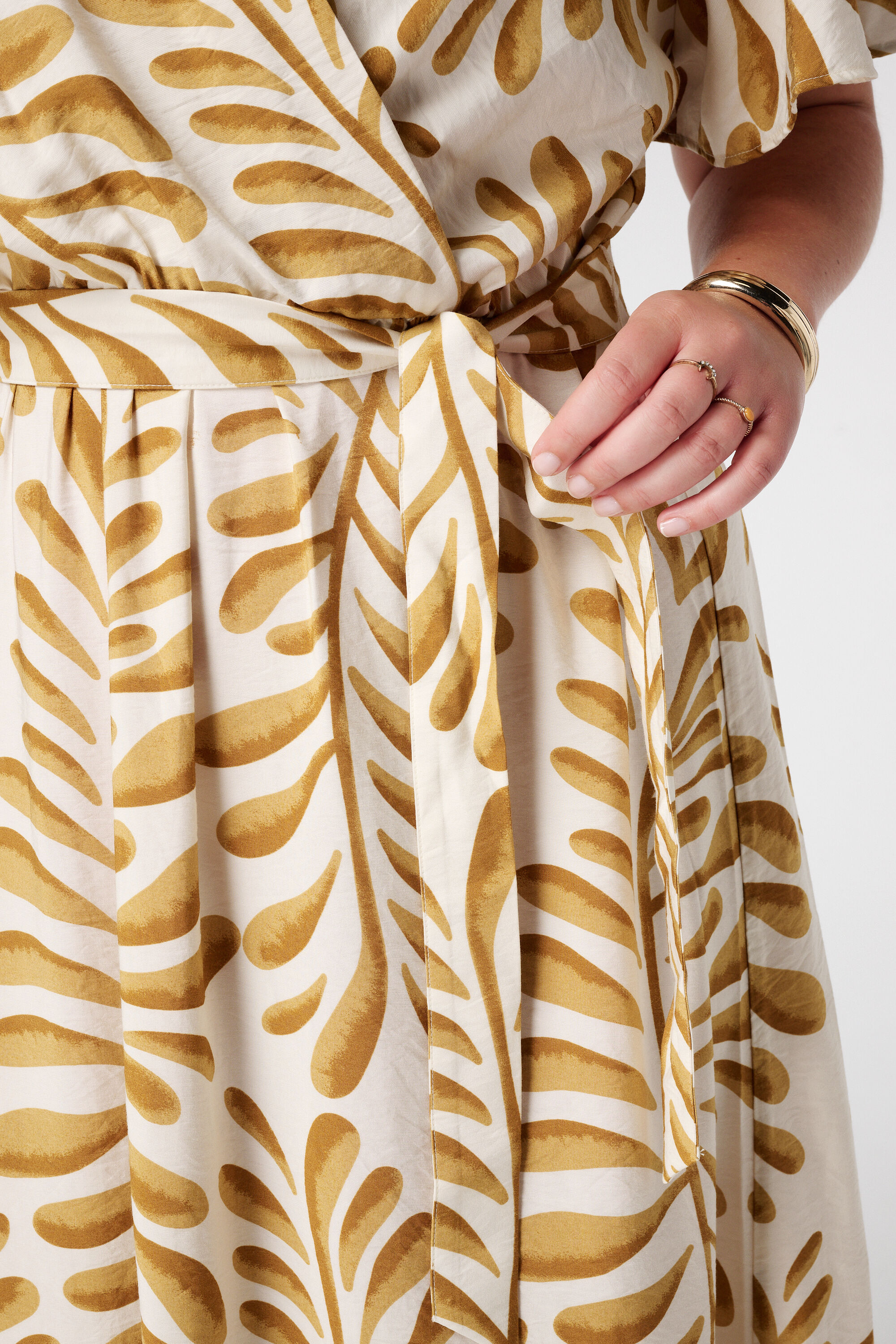  Robe &agrave; revers avec imprim&eacute; image number 6