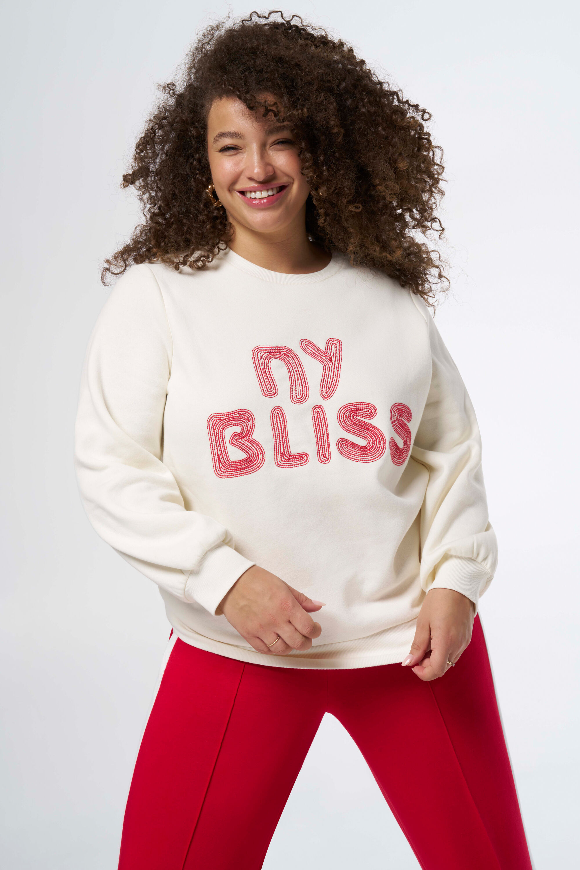 Pull avec inscription image number 5