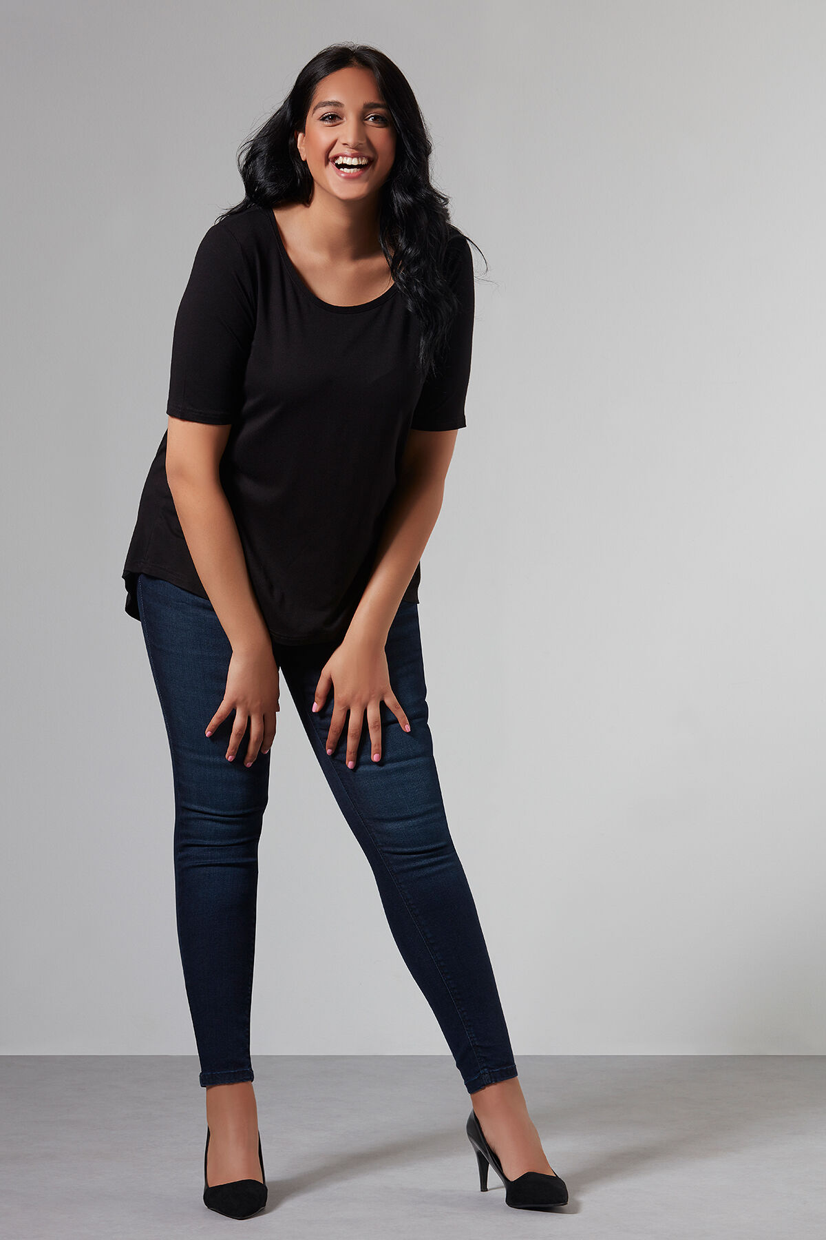 T-shirt &agrave; pan arri&egrave;re plus long      image number 3