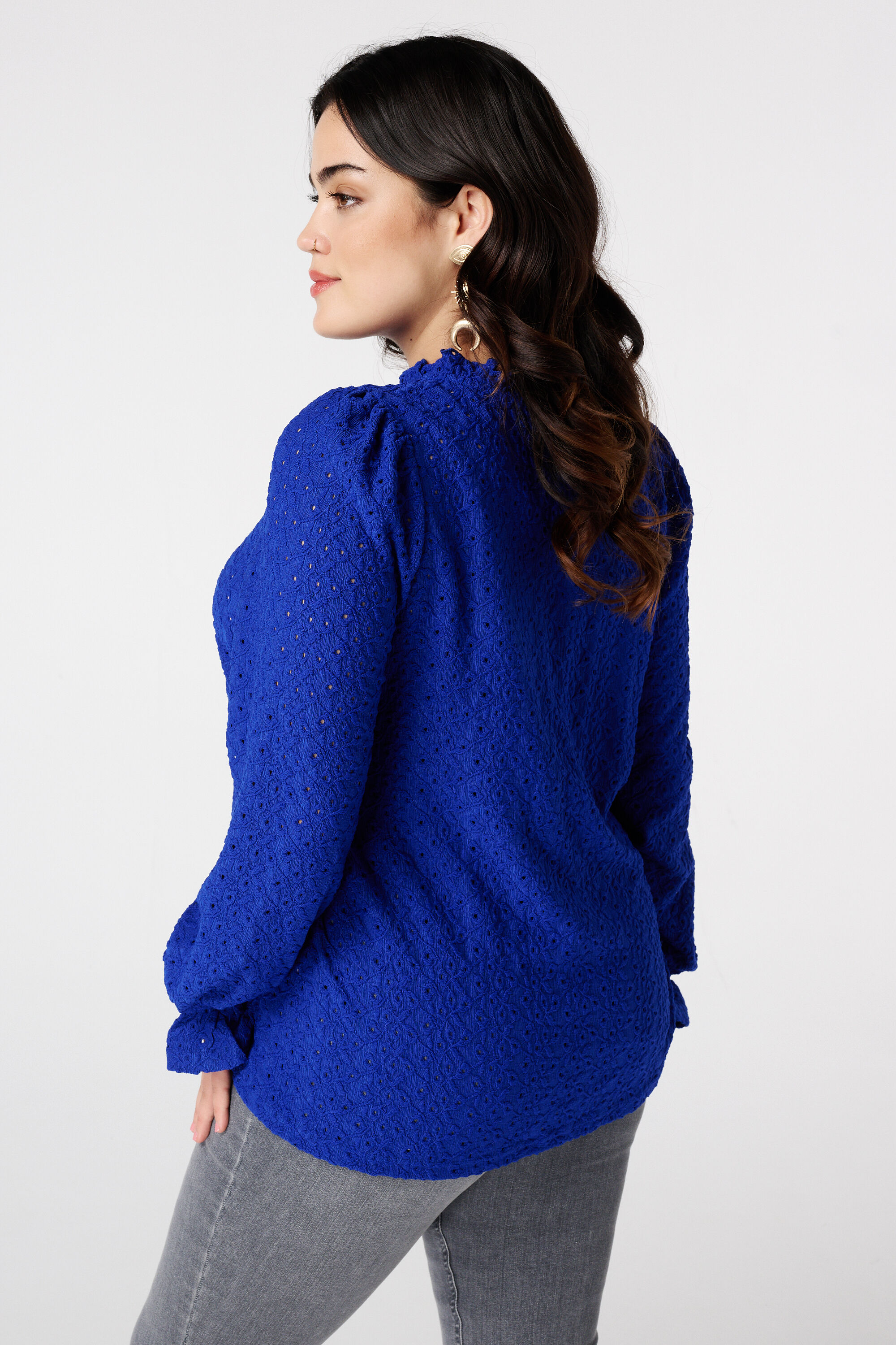 Haut avec broderie image number 3