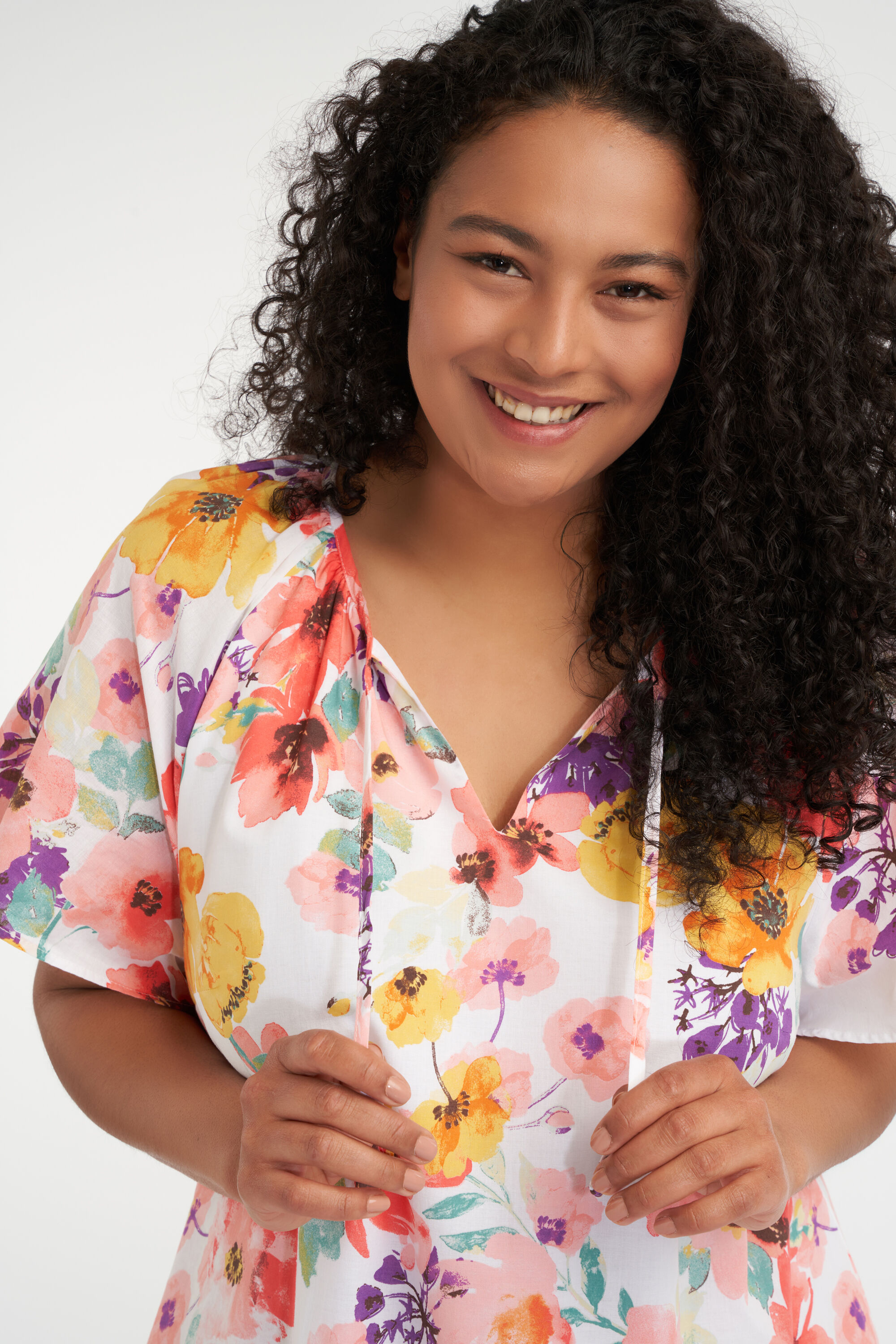 Robe courte et &eacute;vas&eacute;e &agrave; imprim&eacute; image number 4