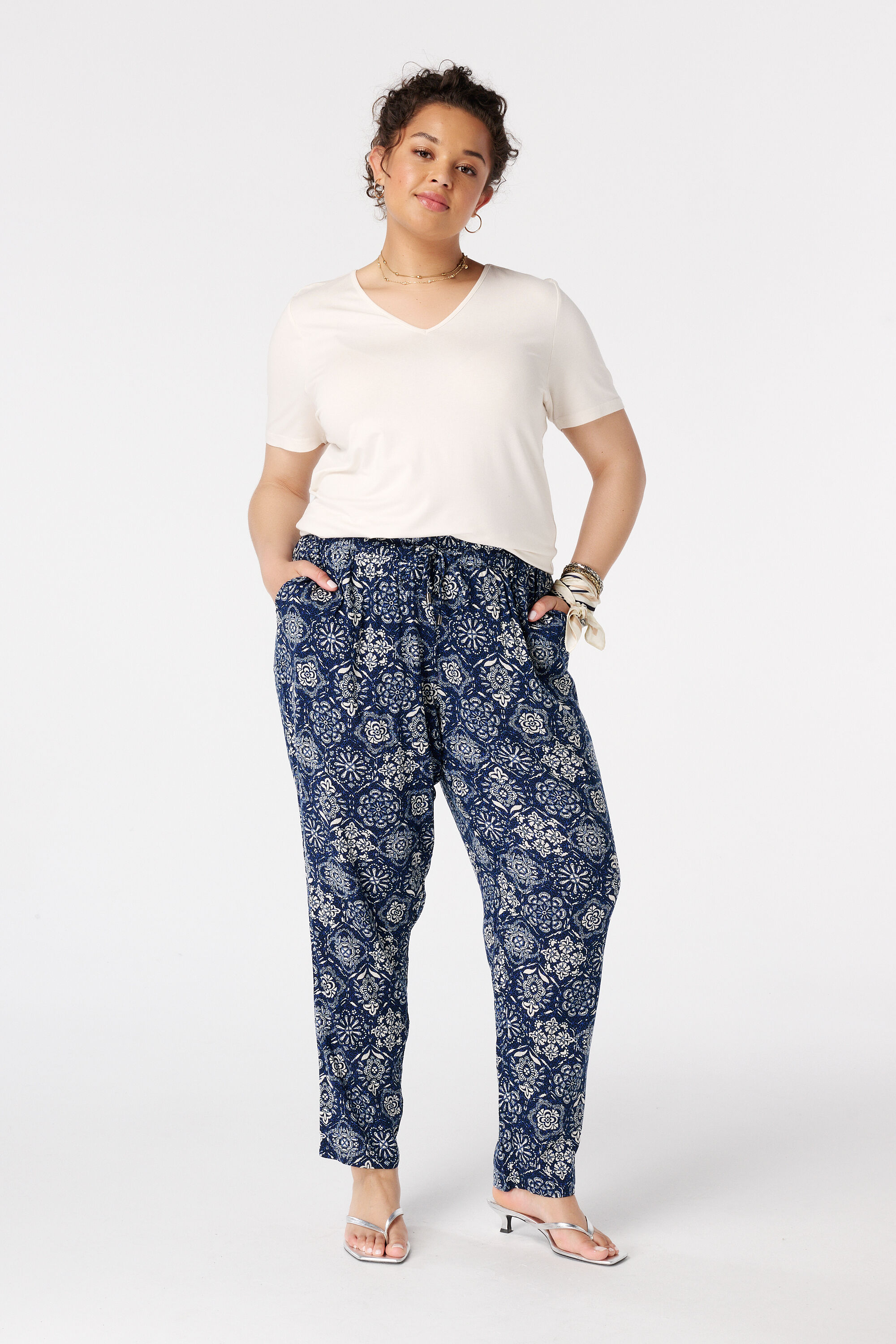 Pantalon straight leg &agrave; imprim&eacute;