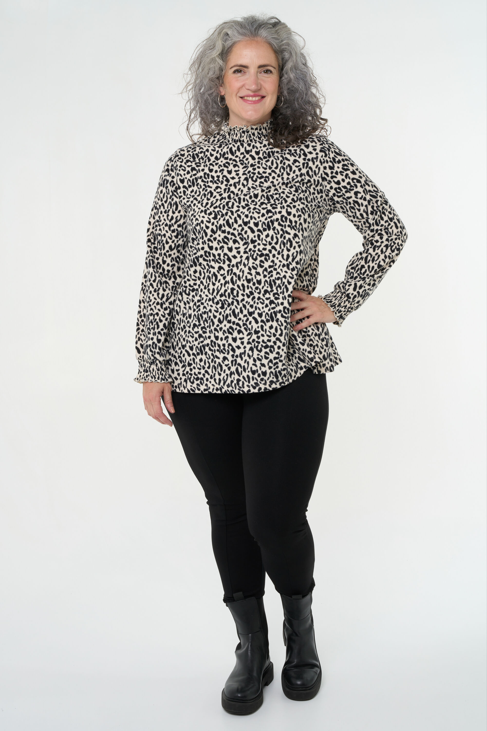 Haut &agrave; imprim&eacute; panth&egrave;re image number 0