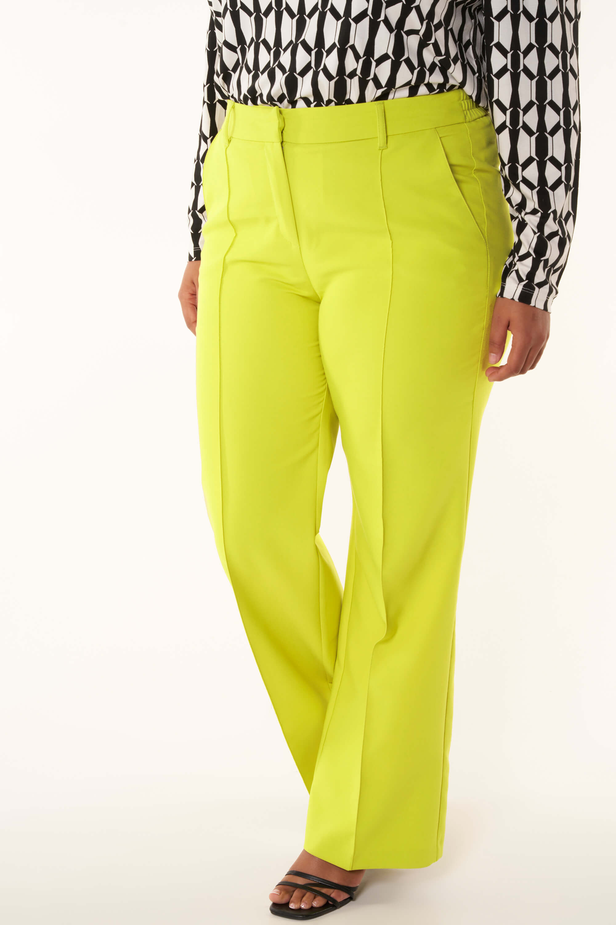 Pantalon &agrave; jambes amples image number 5