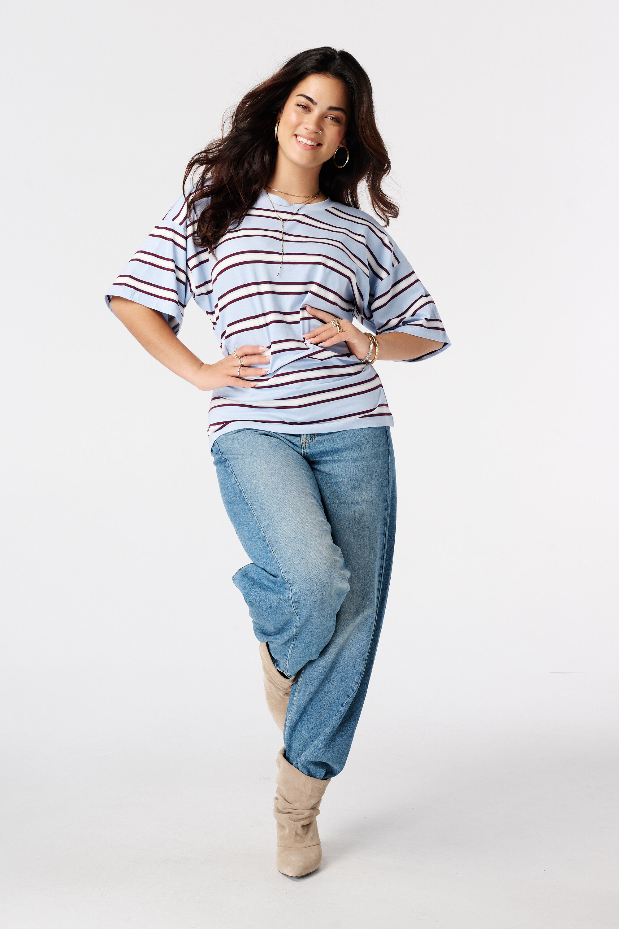 Top ajust&eacute; &agrave; manches papillon image number 3