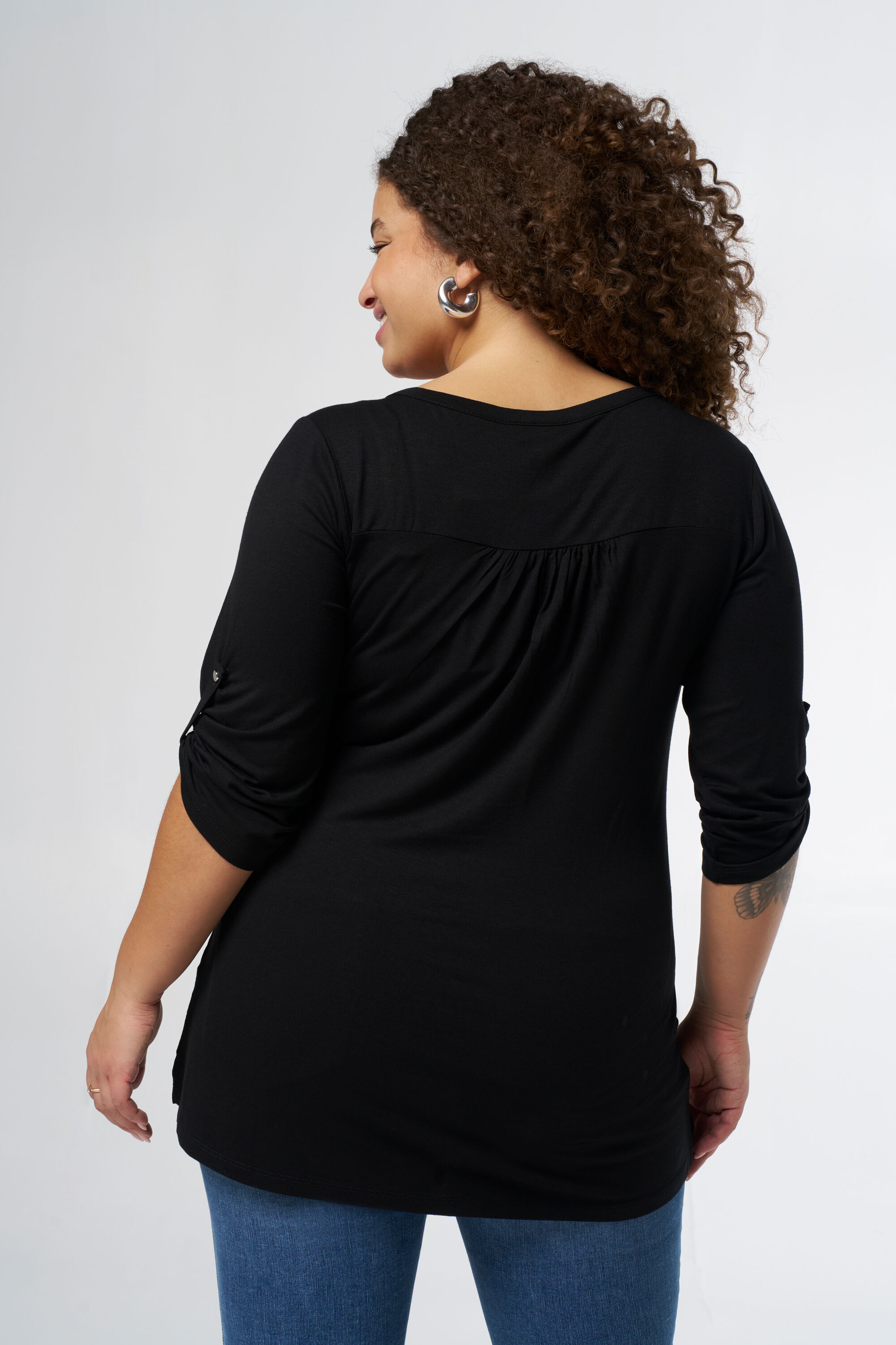 Haut  image number 4