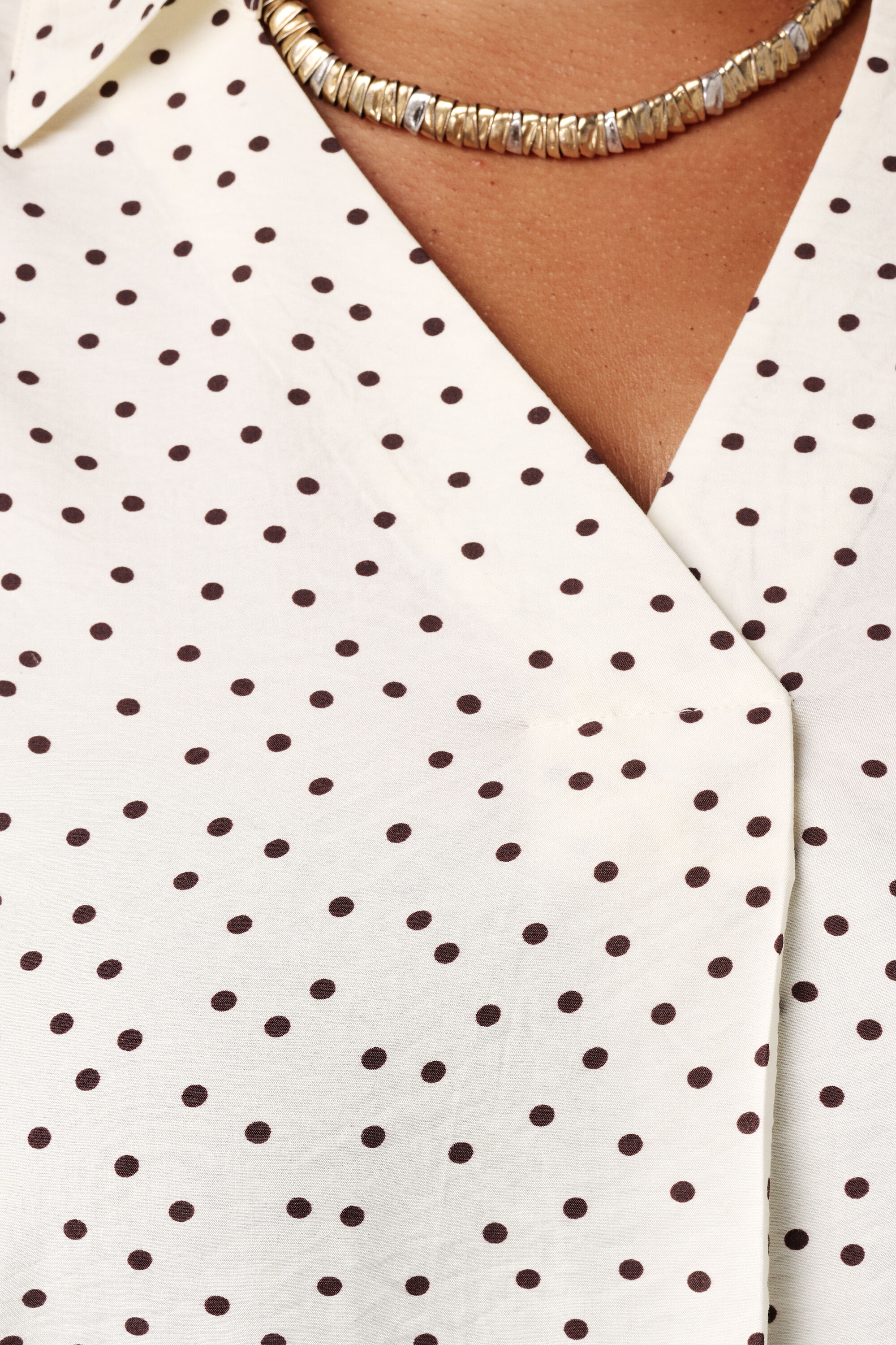Blouse &agrave; pois image number 6