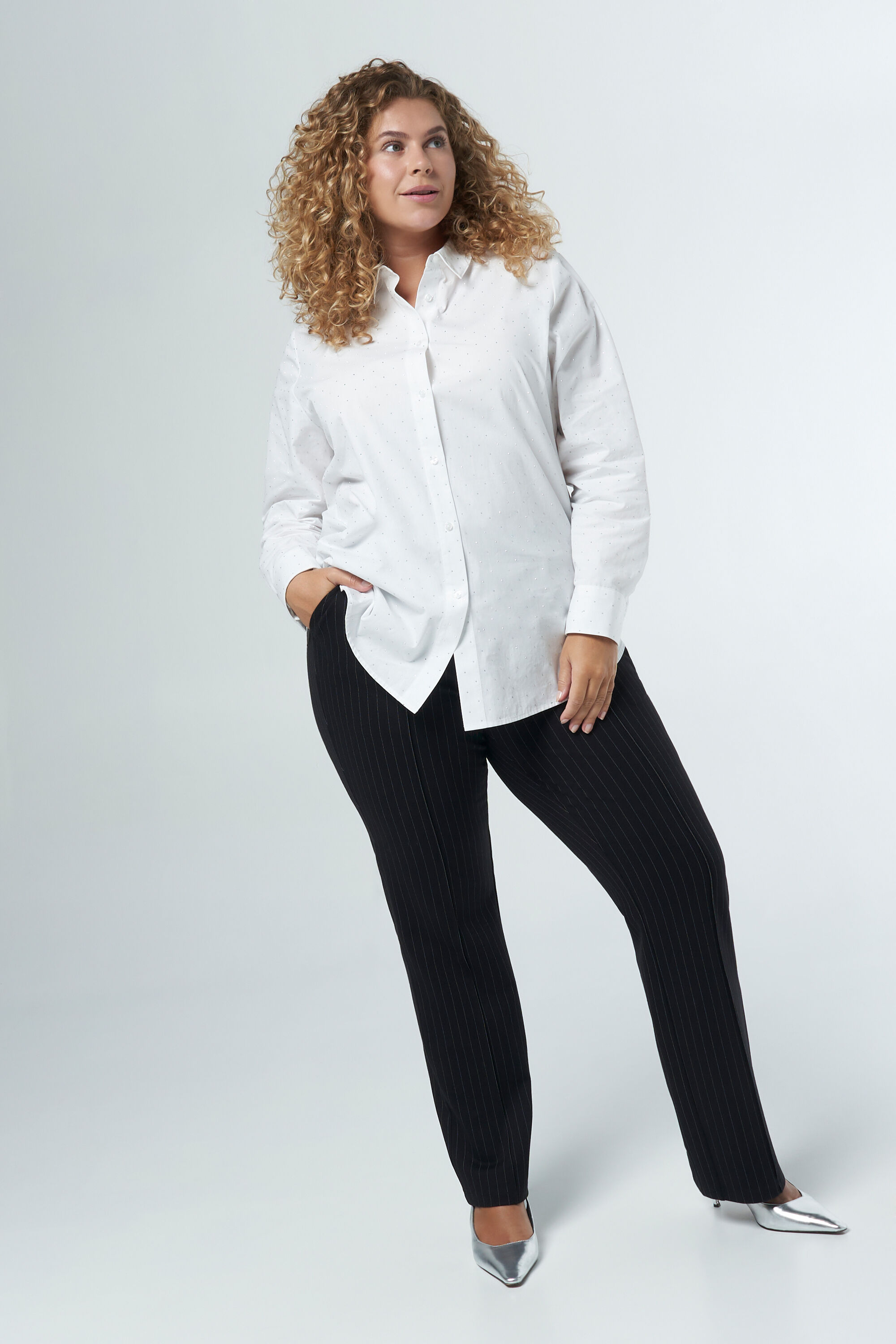 Chemise &agrave; strass image number 5