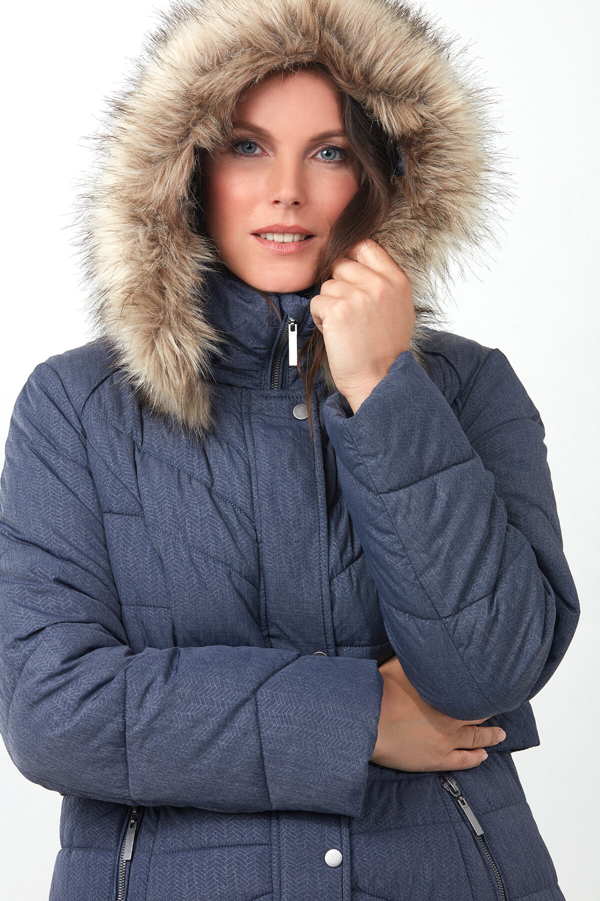 Parka image number 3