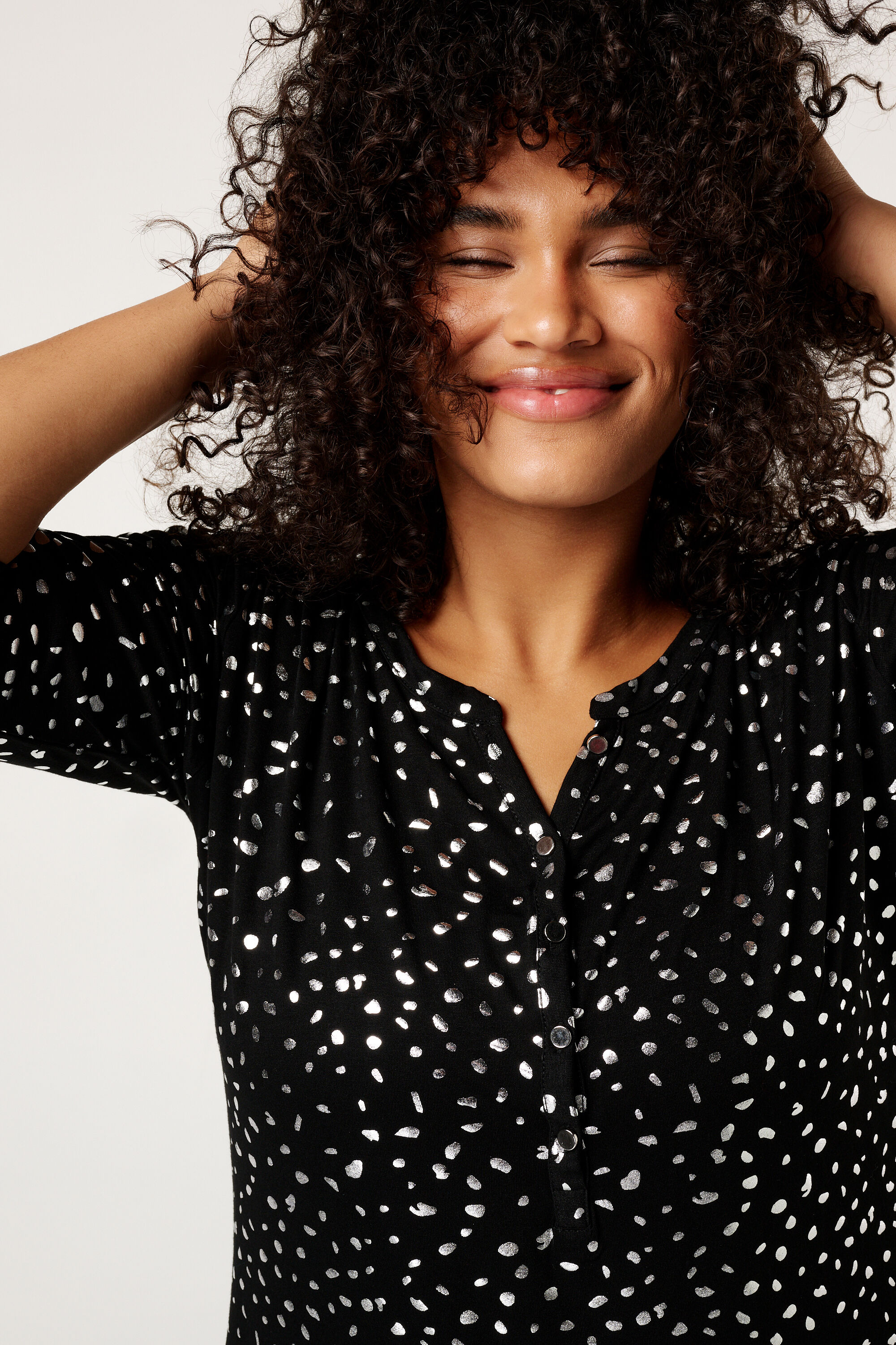 Haut &agrave; boutons  image number 4