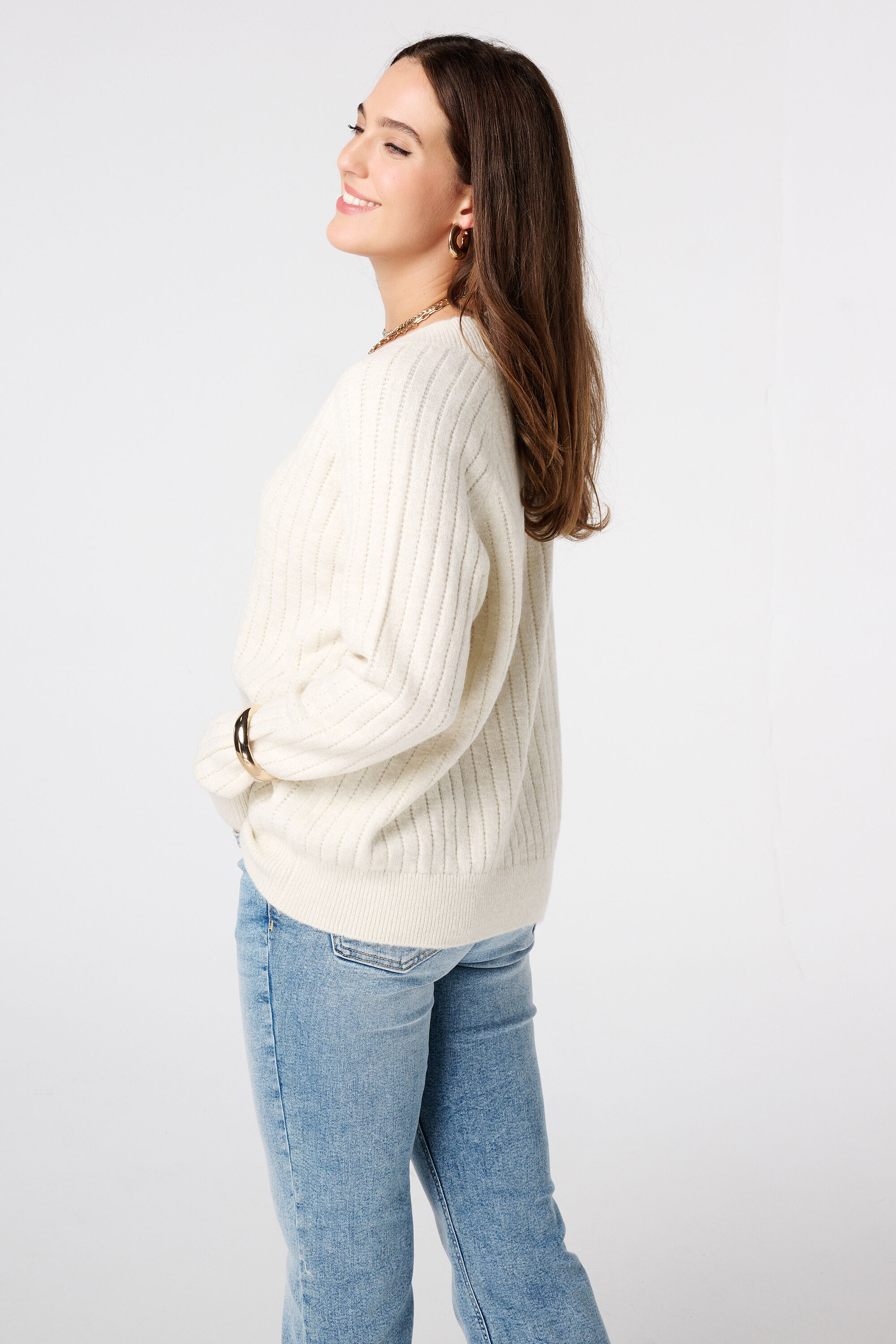 Pull finement tricot&eacute; avec motif image number 3