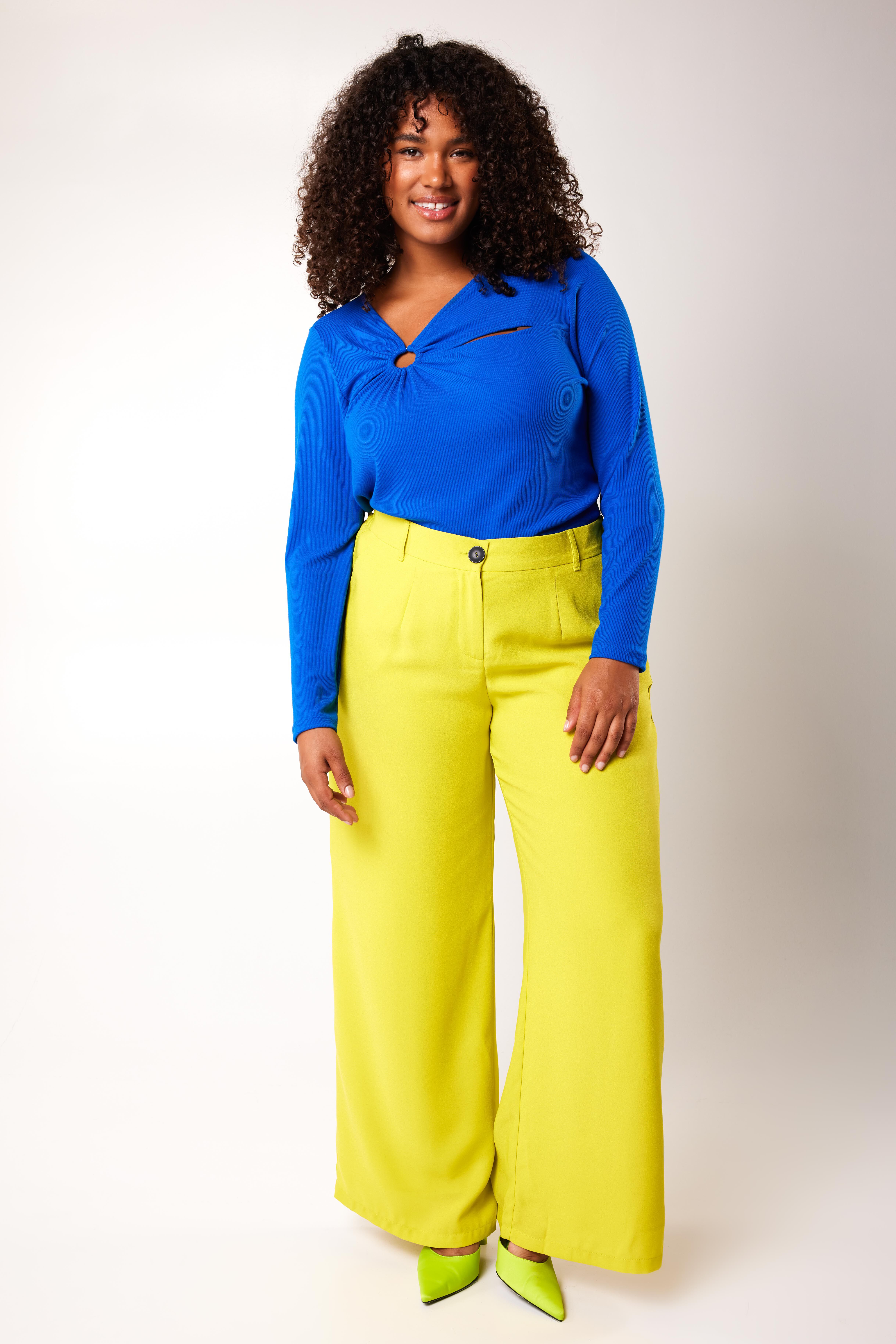 Haut asym&eacute;trique image number 7