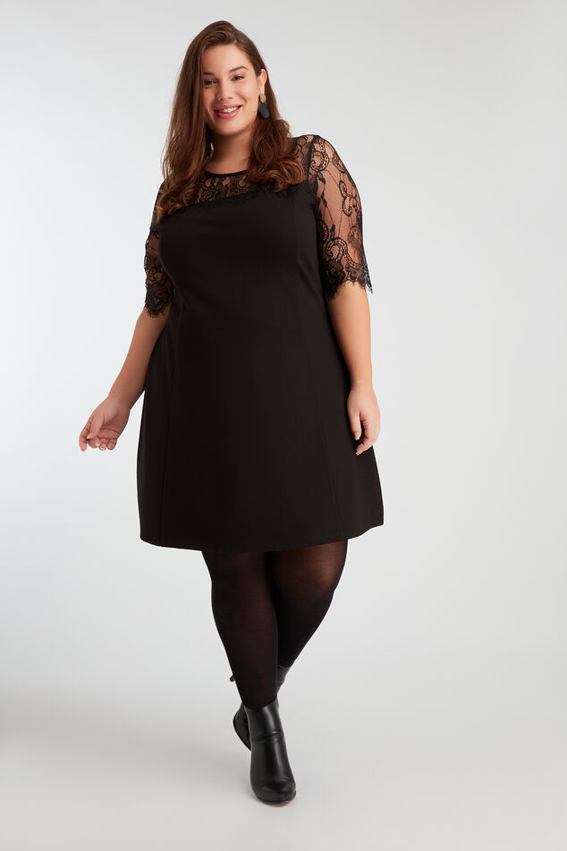 Robe avec dentelle image number 0