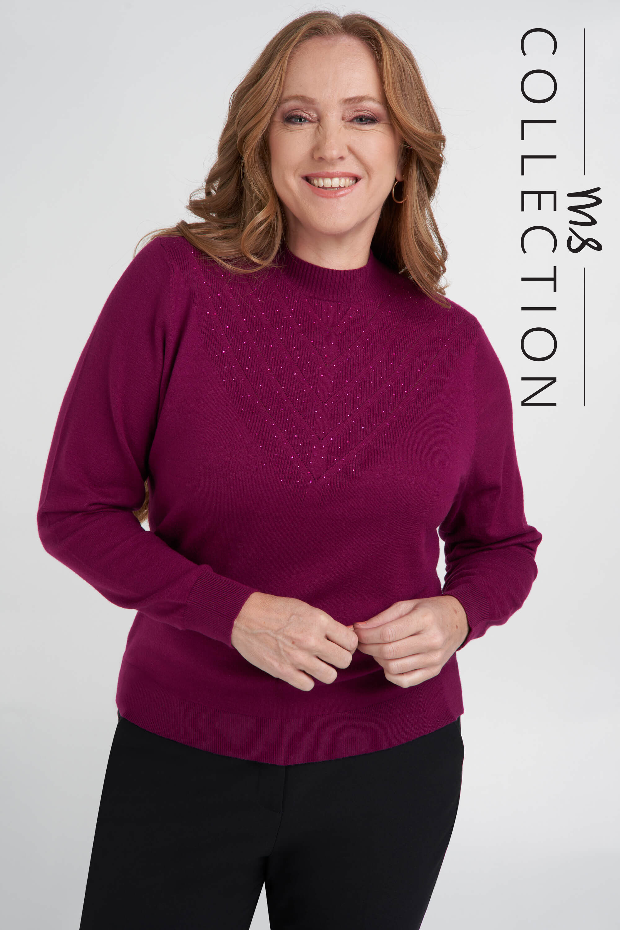 Pull avec strass image number 0