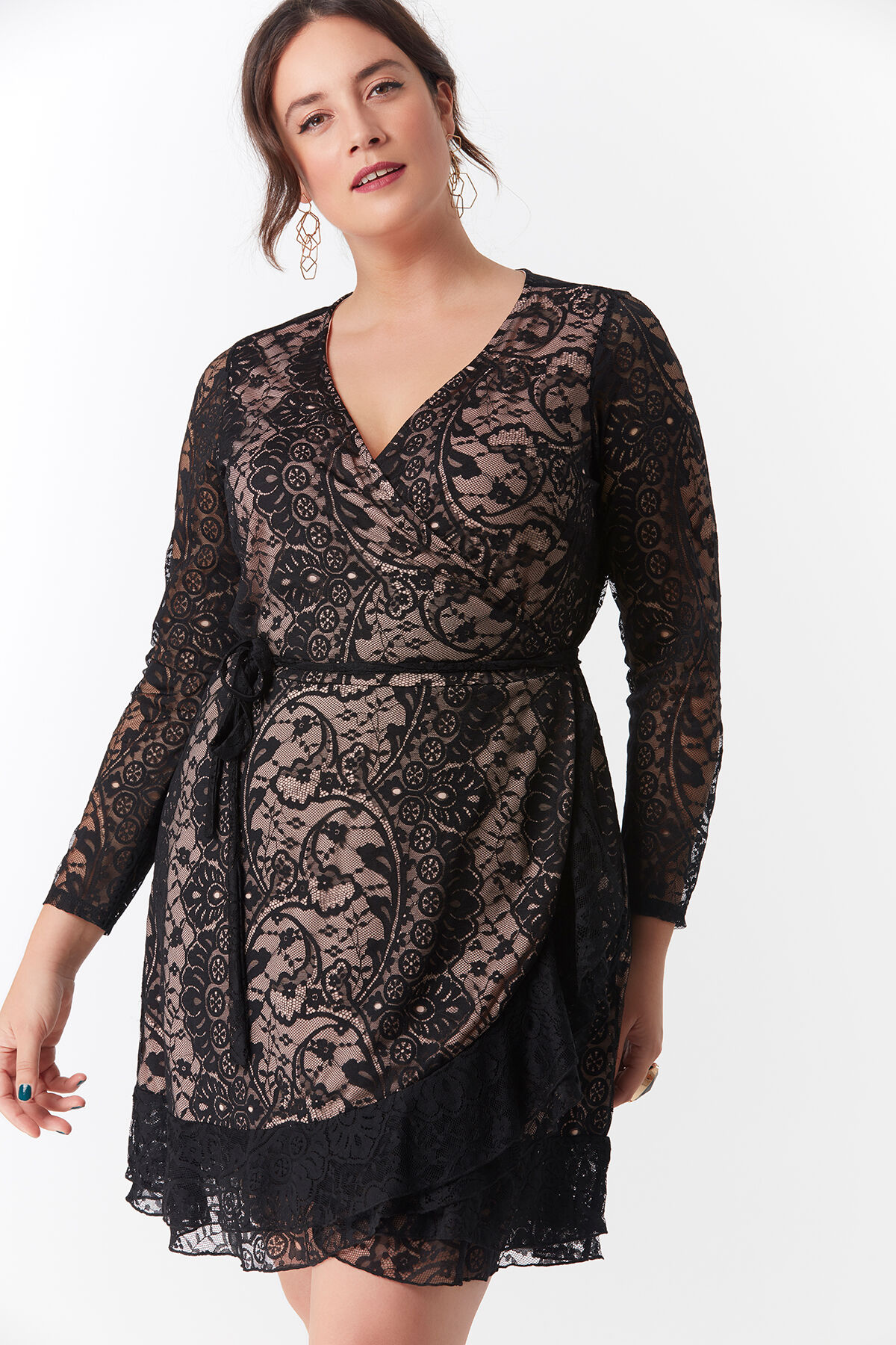 Robe crois&eacute;e en dentelle image number 3