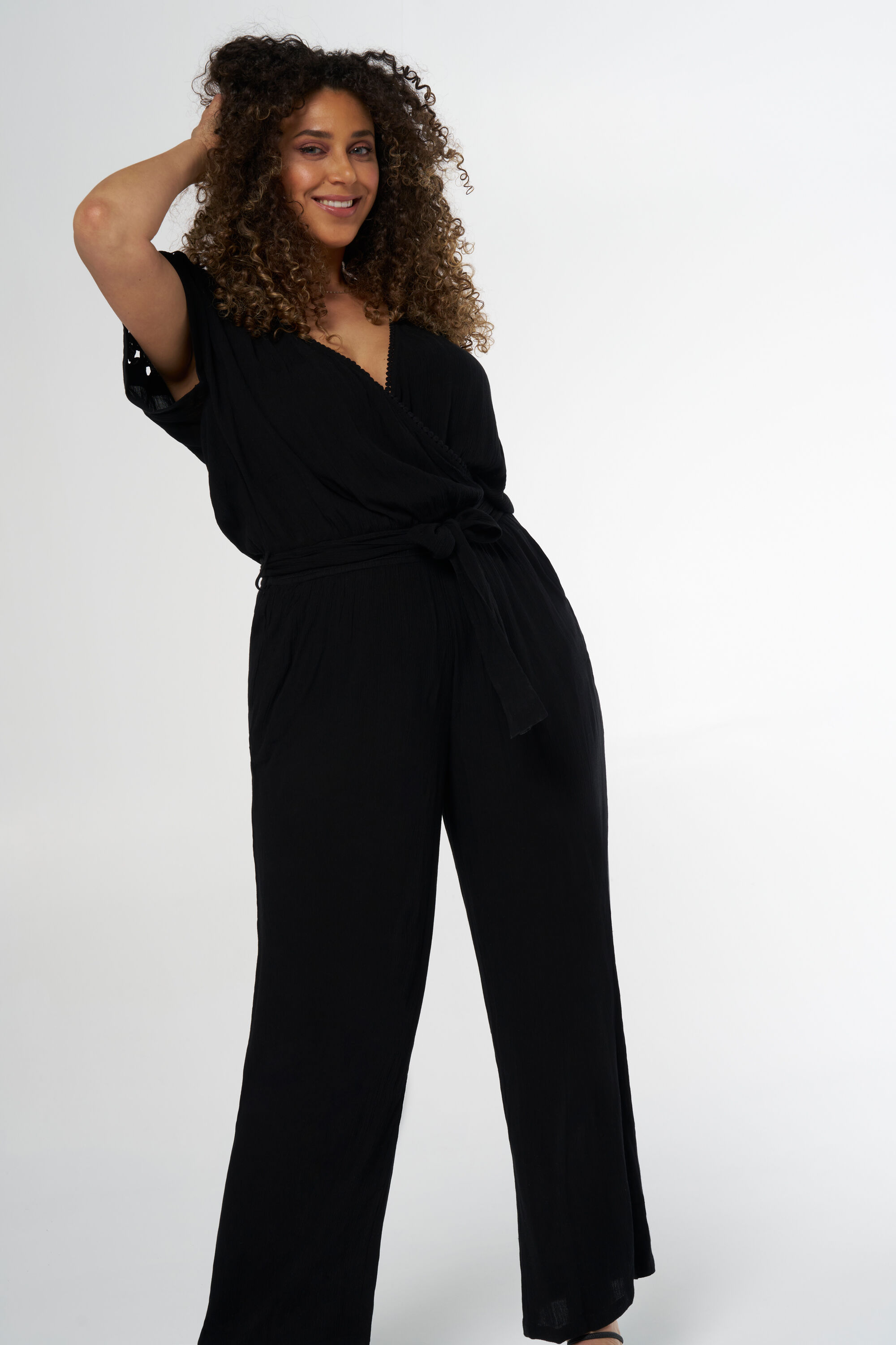 Combinaison avec d&eacute;tails image number 5