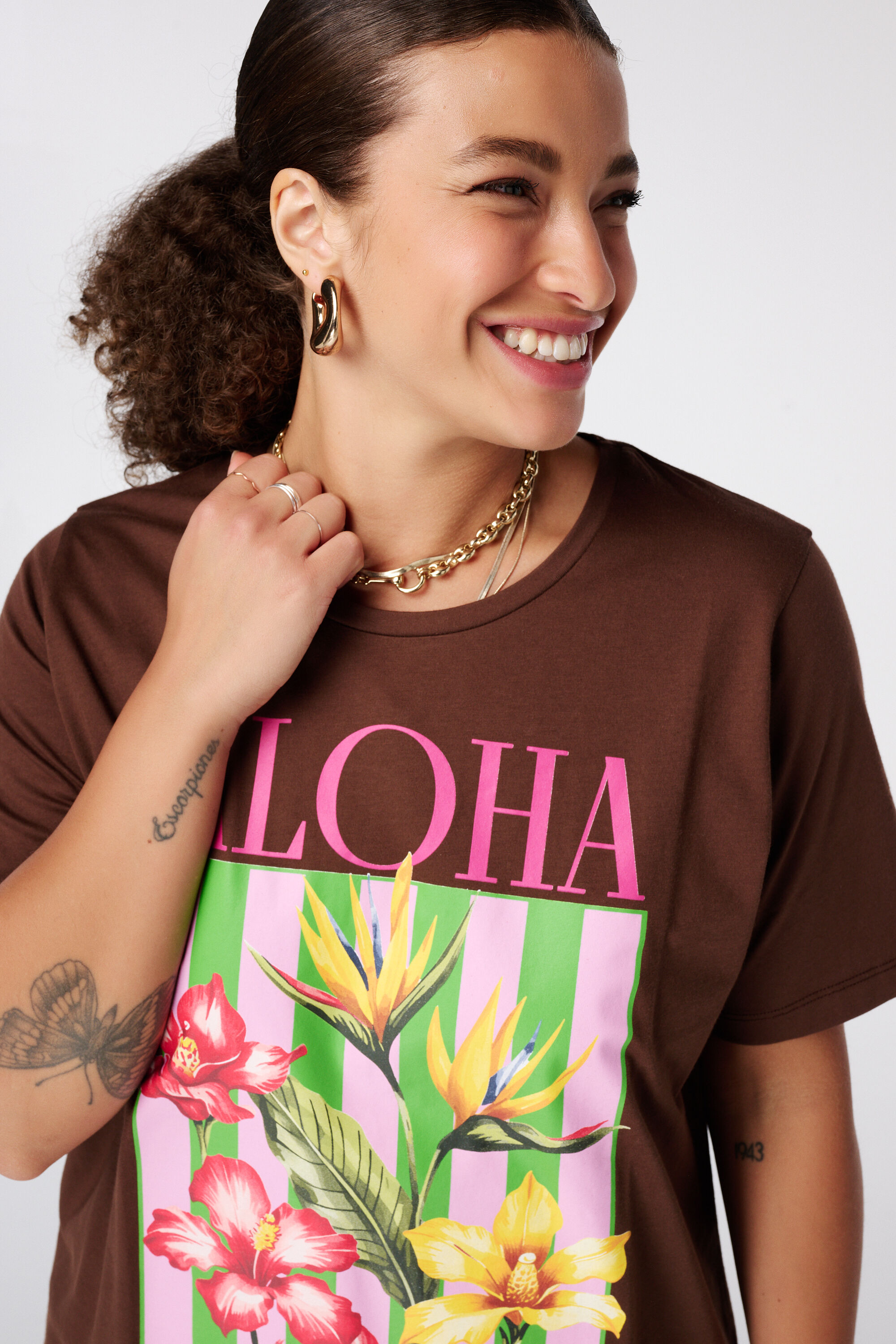 T-shirt avec texte image number 4