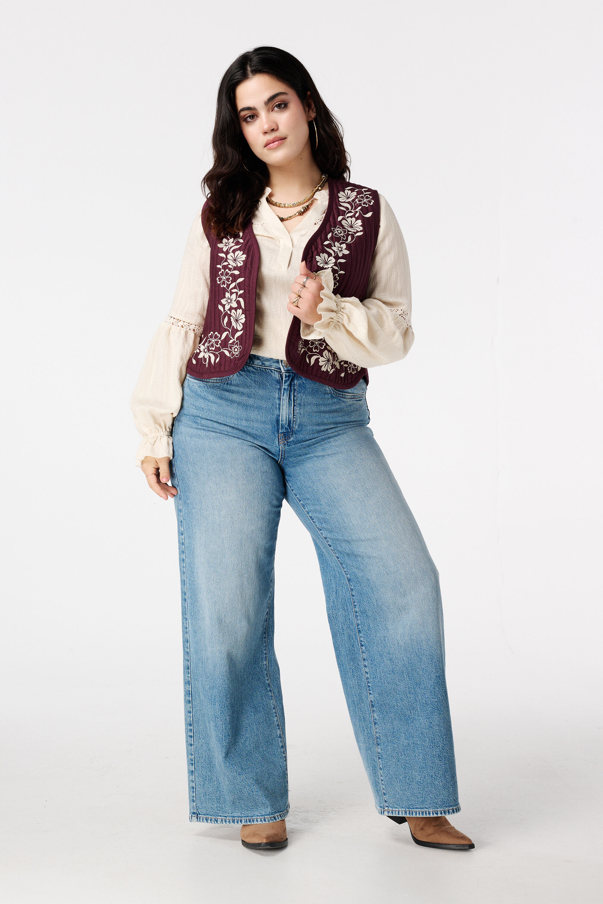 Gilet avec broderie image number 5