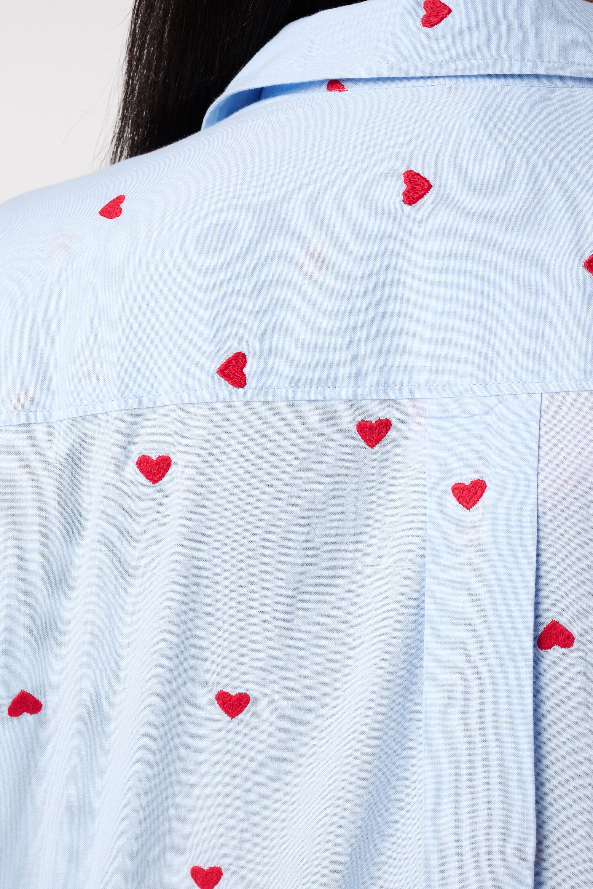 Blouse &agrave; motif c&oelig;ur image number 6