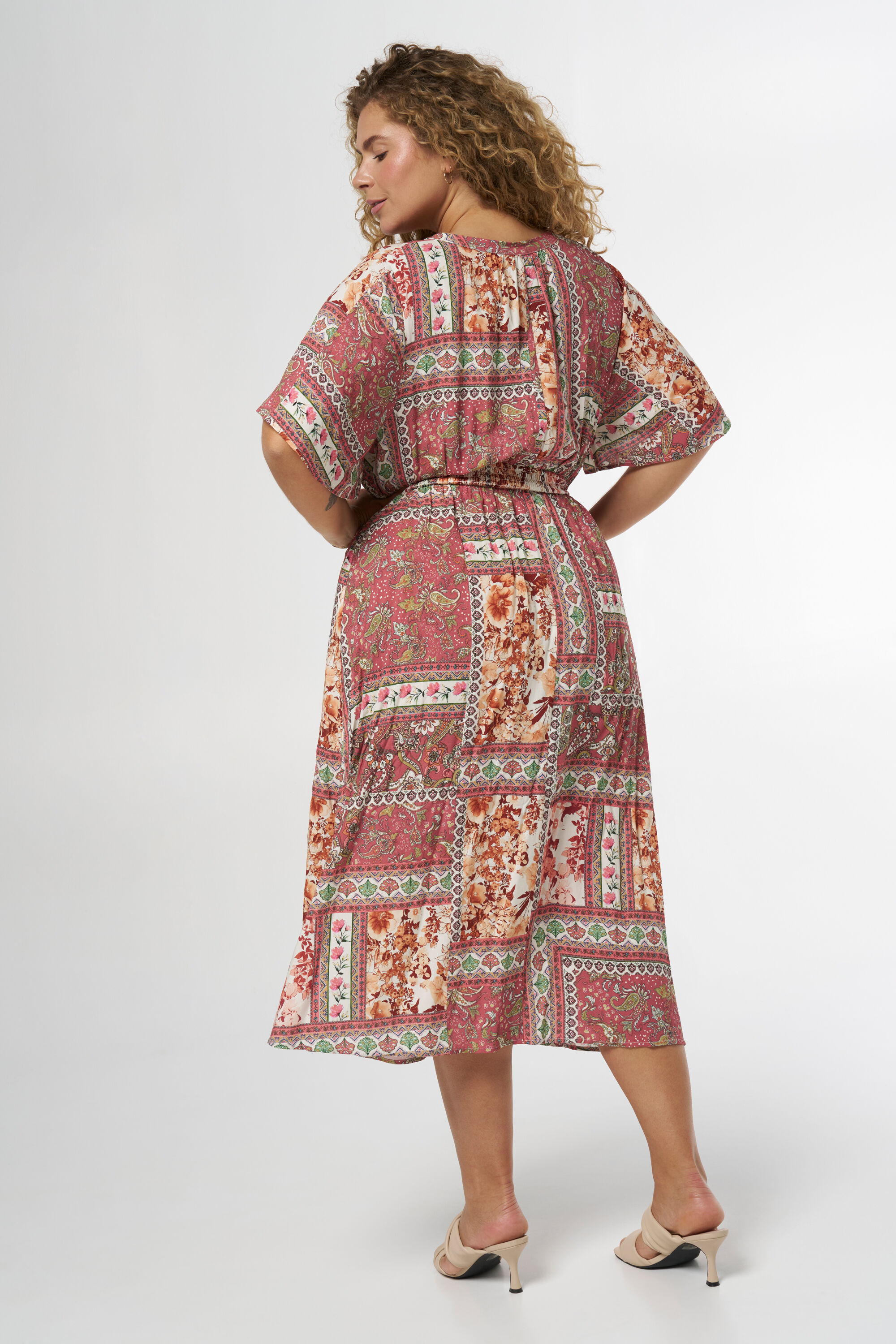 Robe midi &agrave; imprim&eacute; image number 3