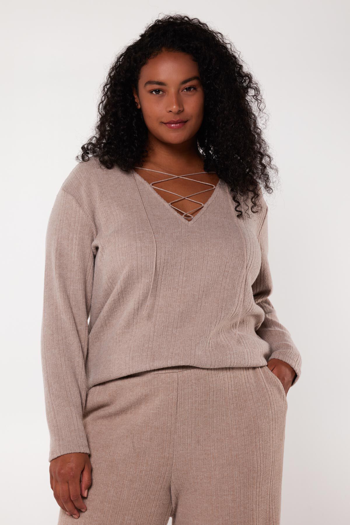 Haut coupe droite avec col en V  image number 0