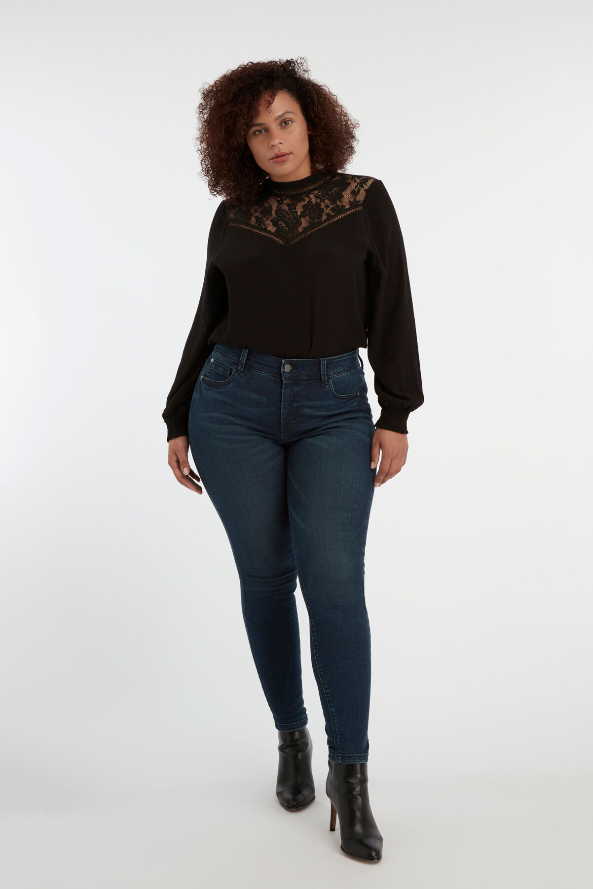 Jean Magic Simplicity SHAPES image number 0