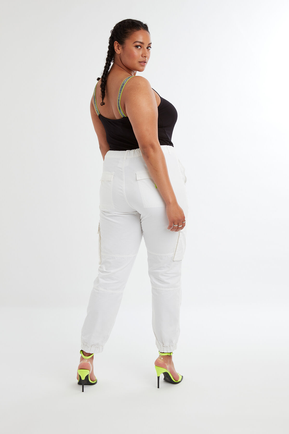 Pantalon cargo image number 6