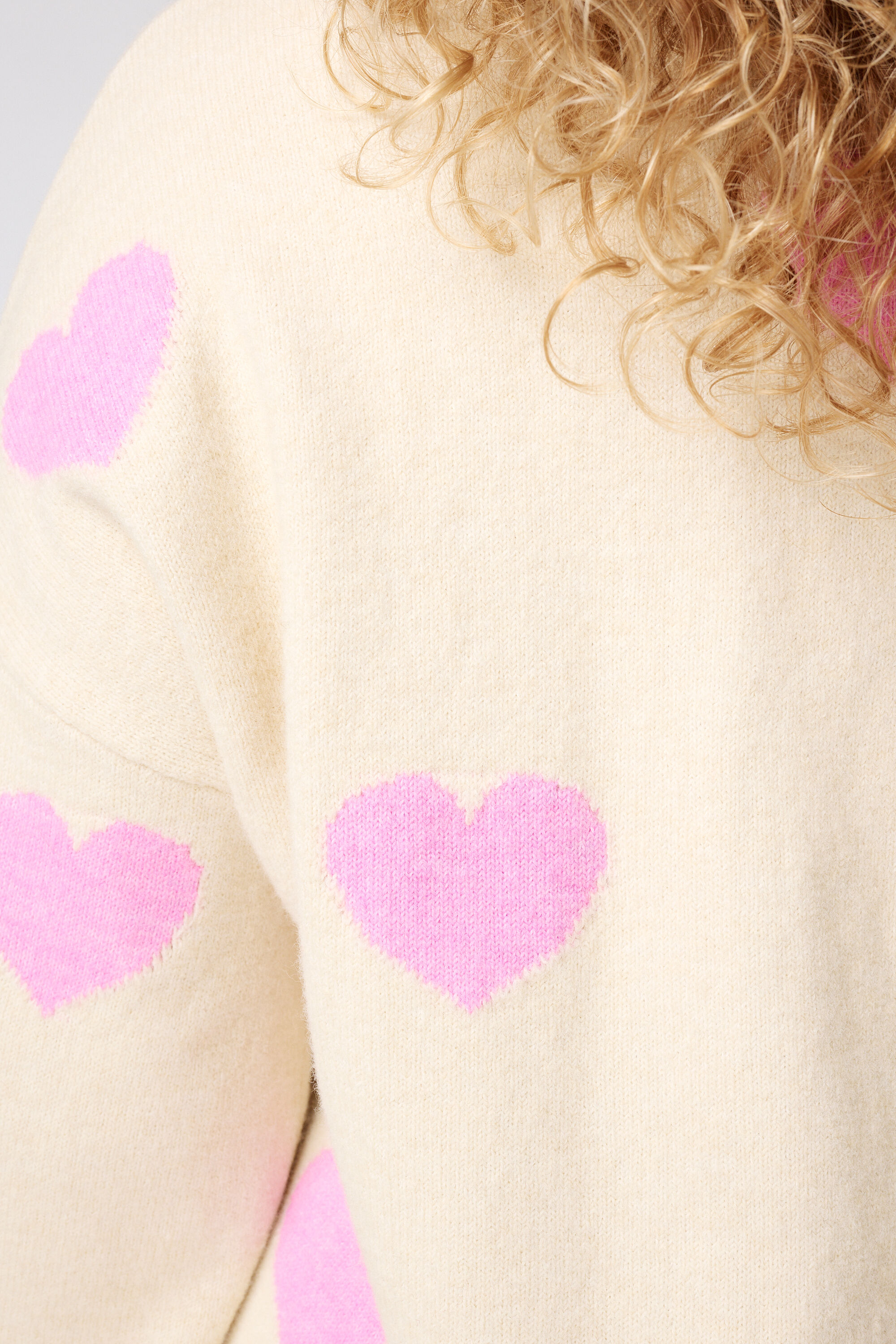 Pull fin &agrave; motif c&oelig;ur image number 6