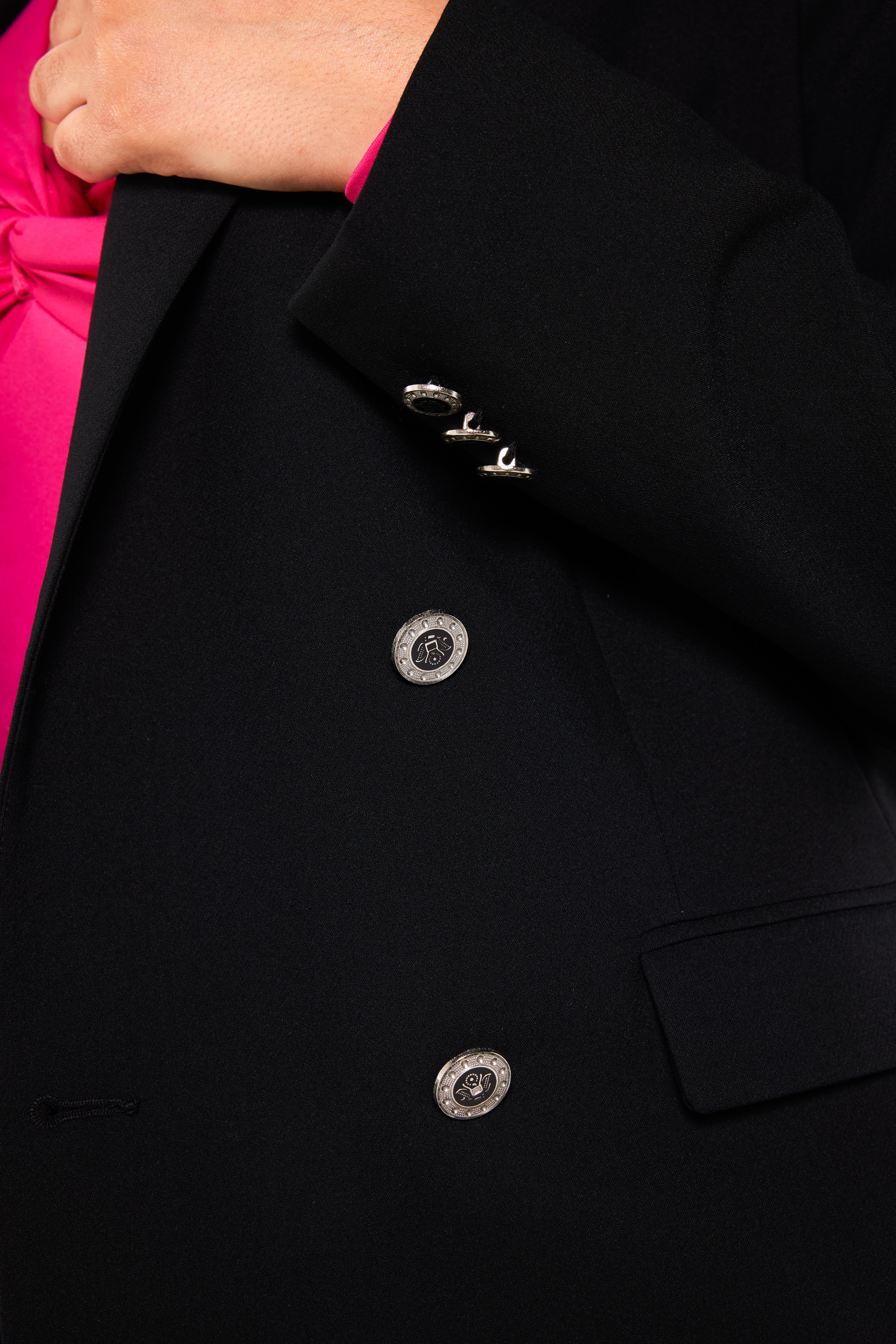 Blazer image number 4