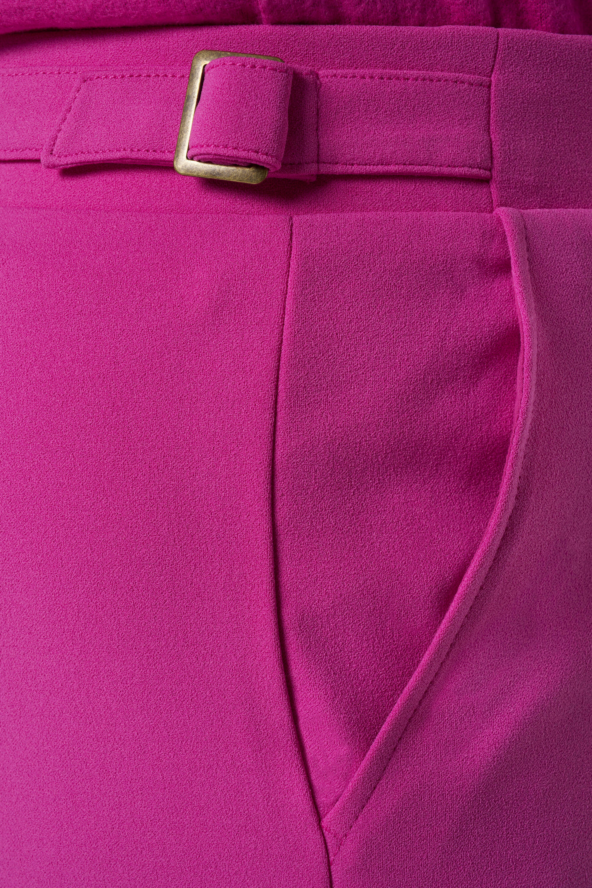 Pantalon droit extensible image number 4