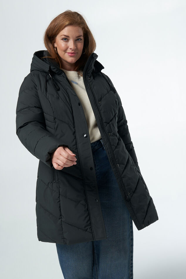 Veste matelassée avec coutures fantaisie image number 5