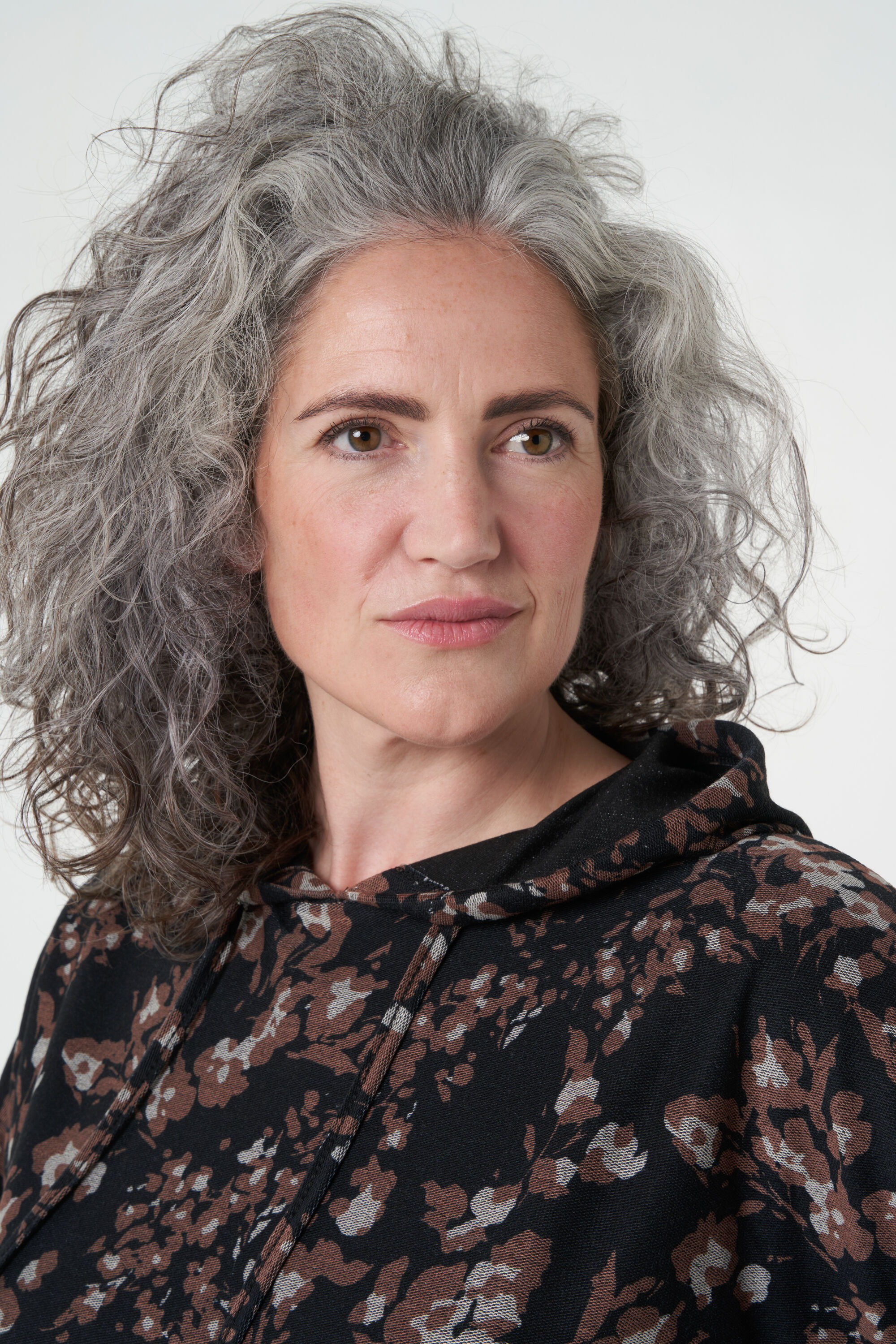 Robe-sweat &agrave; capuche image number 7