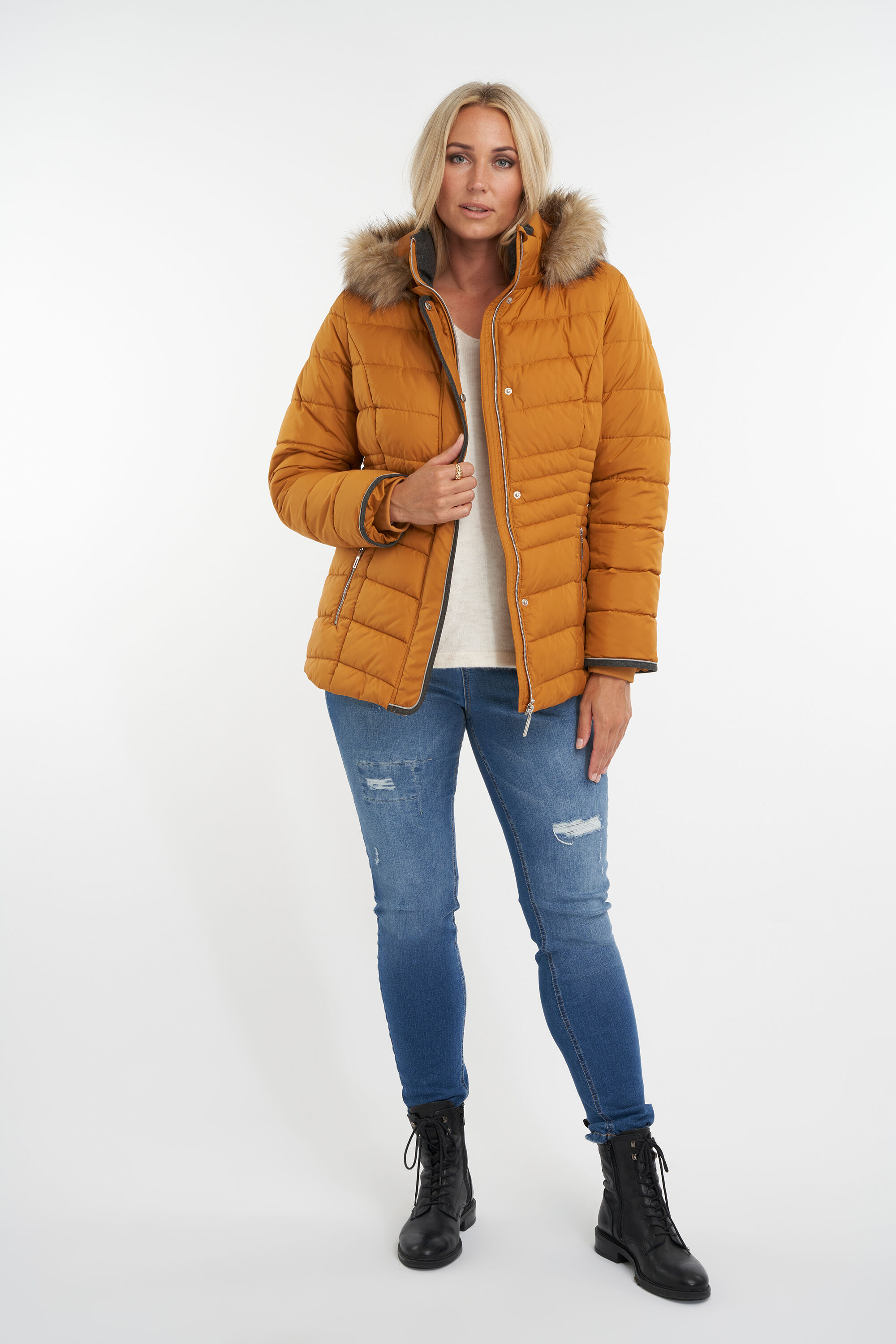 Veste matelass&eacute;e  image number 7