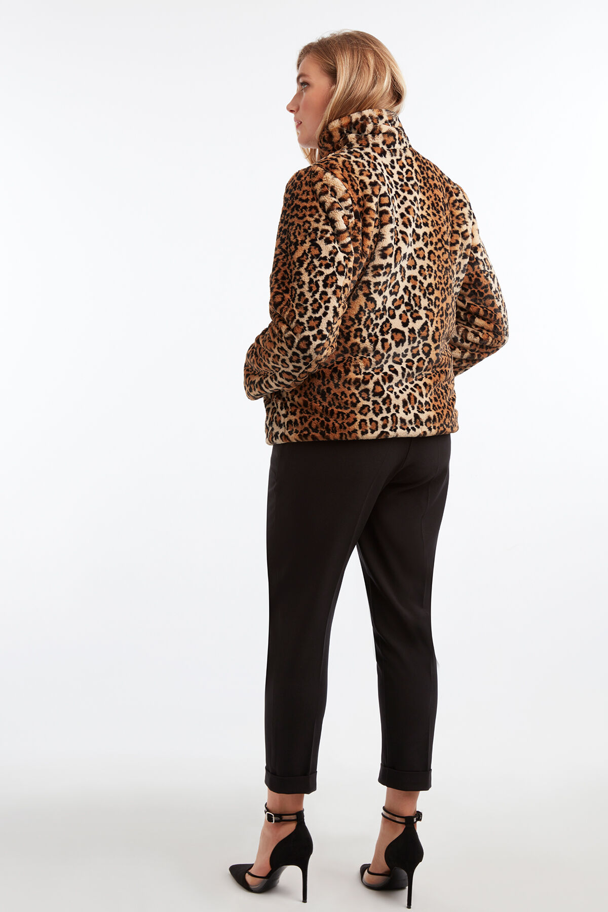 Manteau en fausse fourrure image number 4