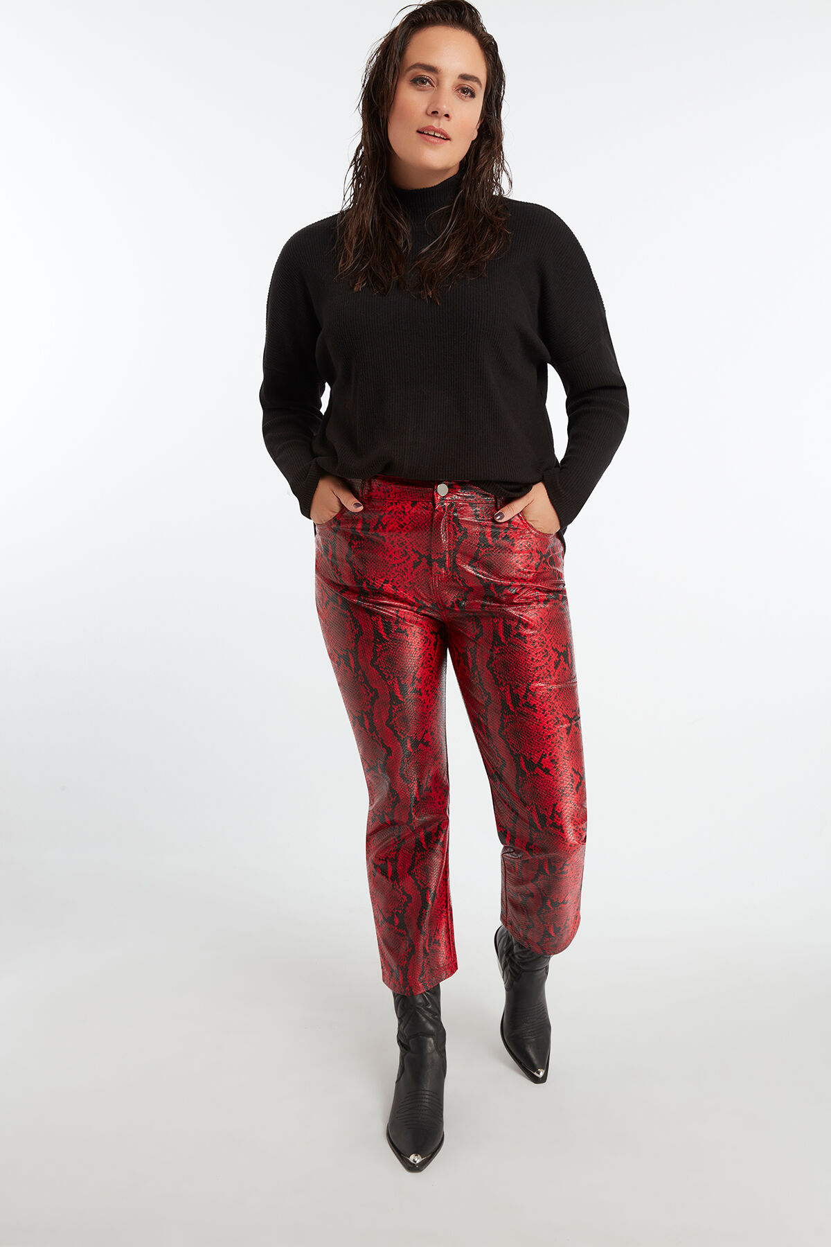 Pantalon avec imprim&eacute; de serpent image number 4