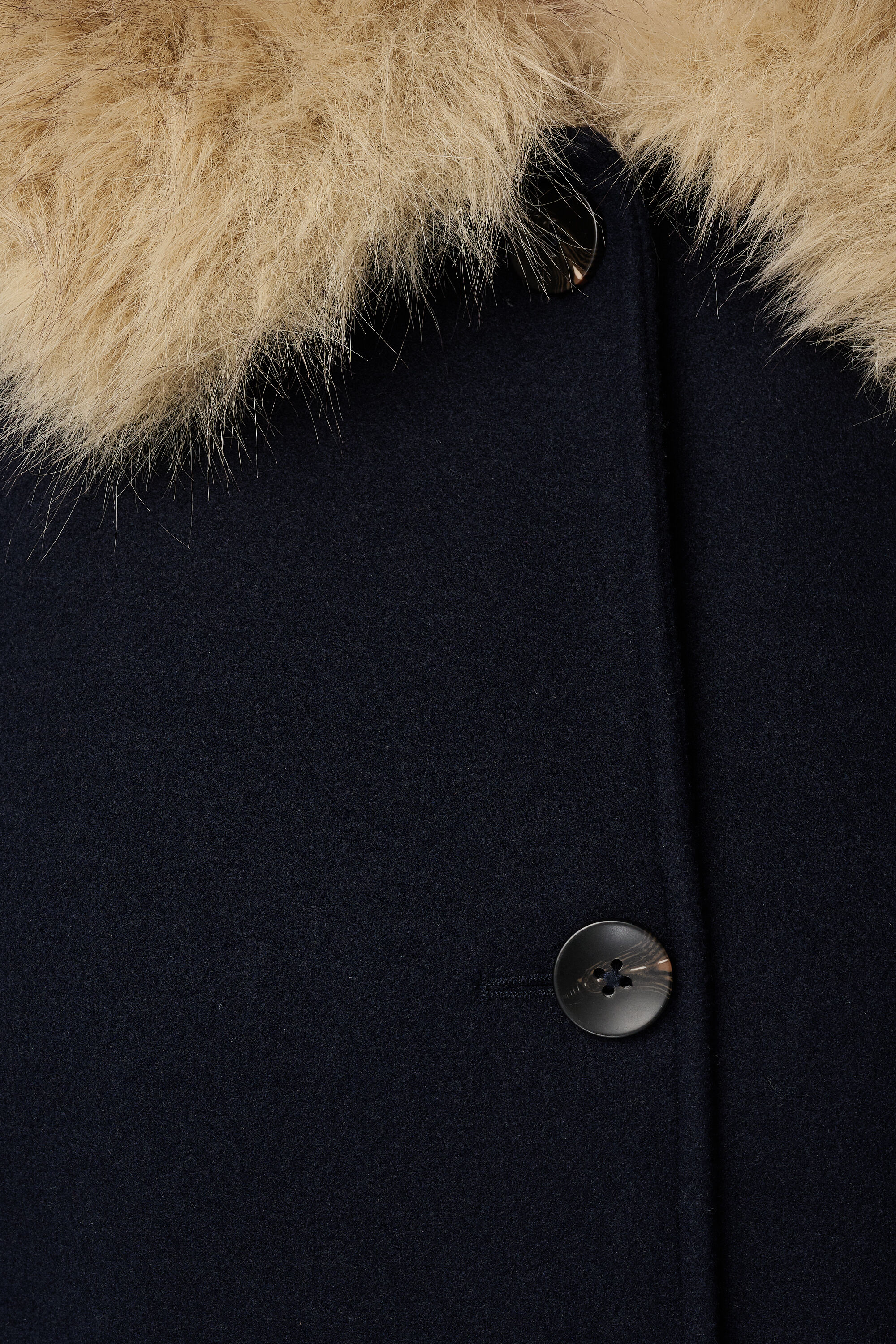 Manteau avec col en fausse fourrure image number 6