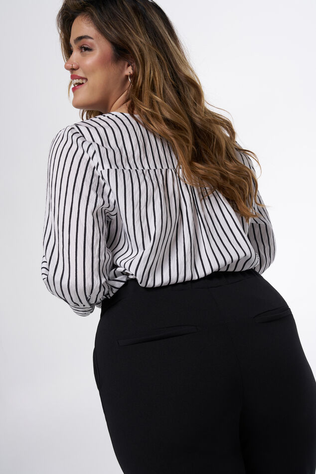 Pantalon évasé et extensible image number 2