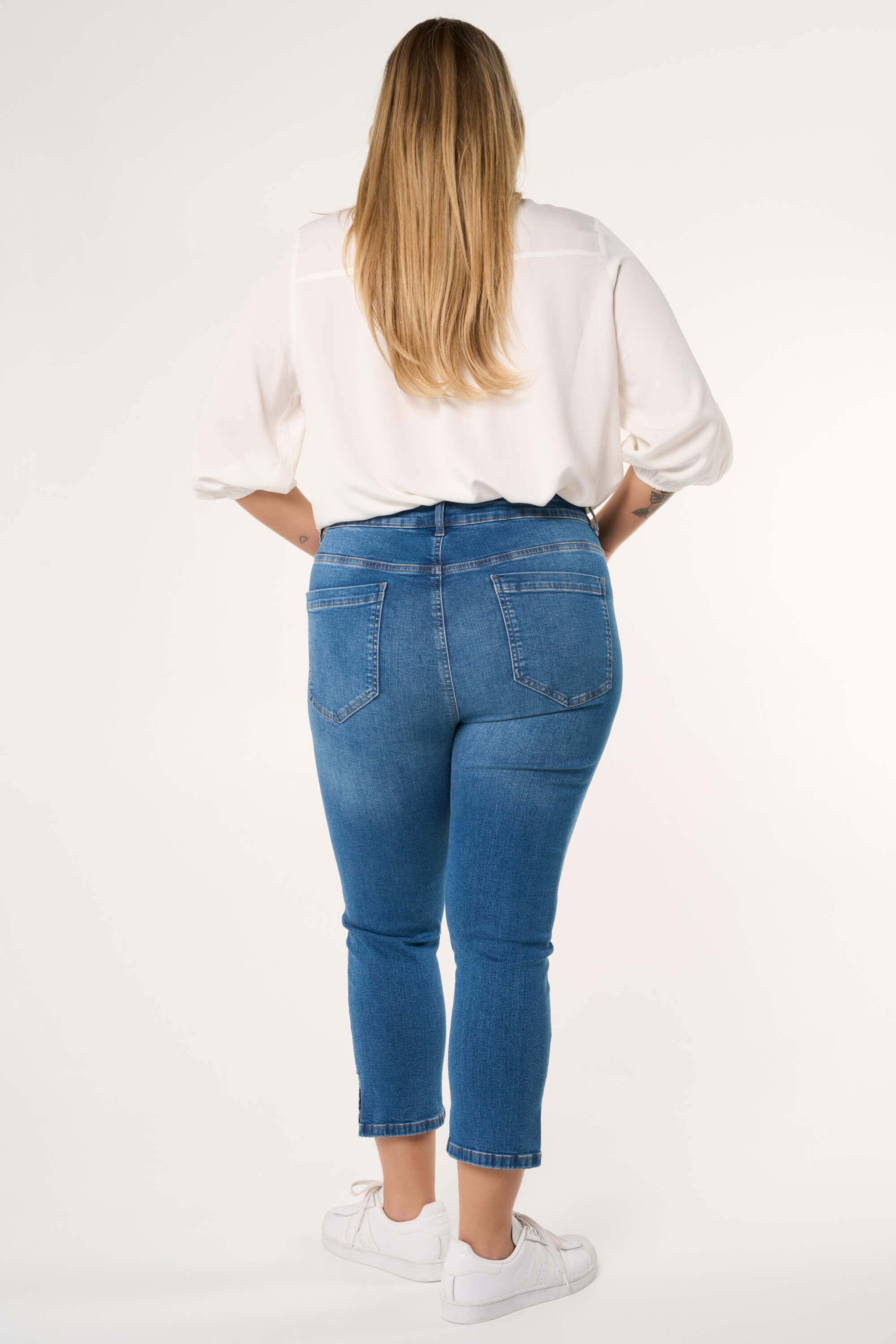 Pantacourt avec strass image number 3