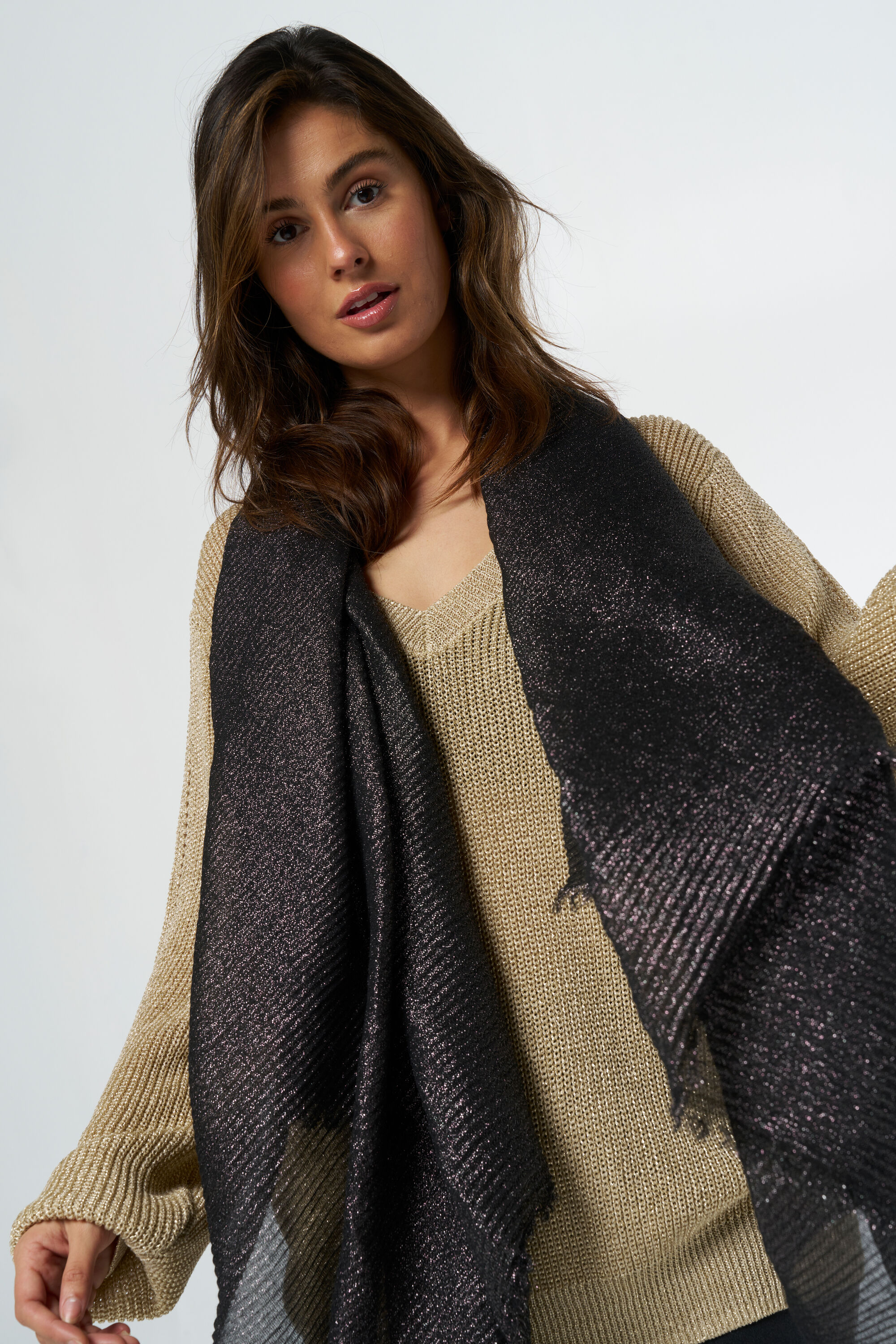 &Eacute;charpe &agrave; paillettes image number 3