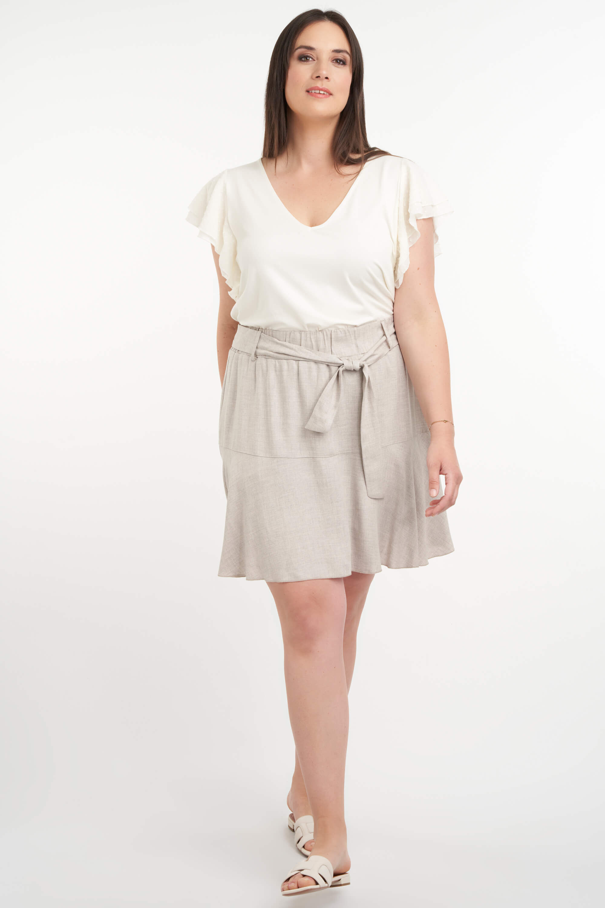 Jupe-short avec ceinture image number 6