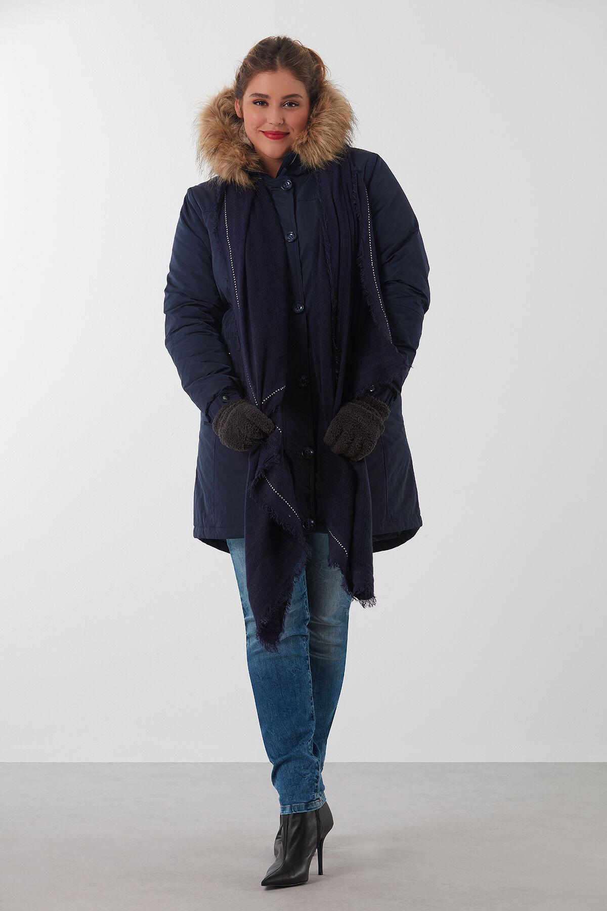 Parka &agrave; capuche image number 4