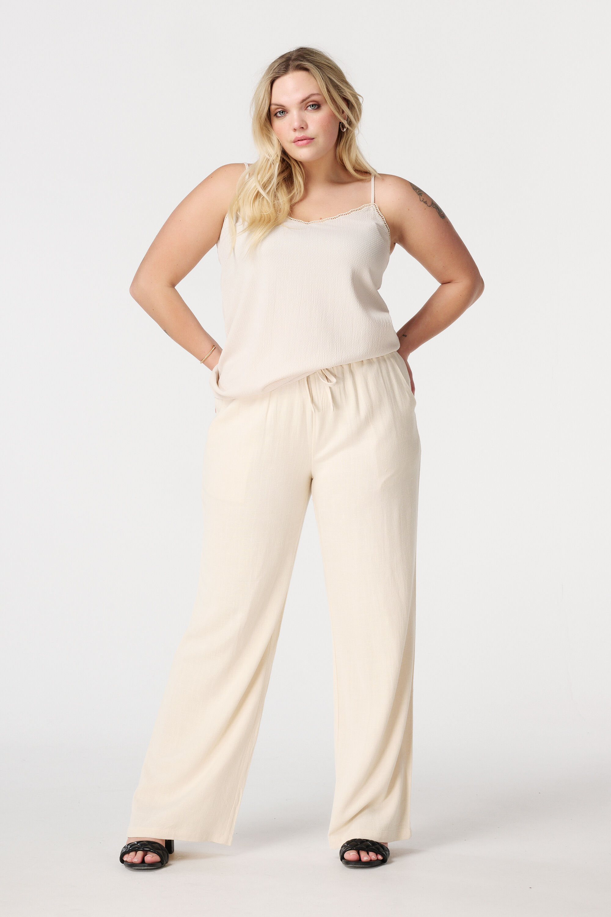 Top sans manches textur&eacute; image number 5