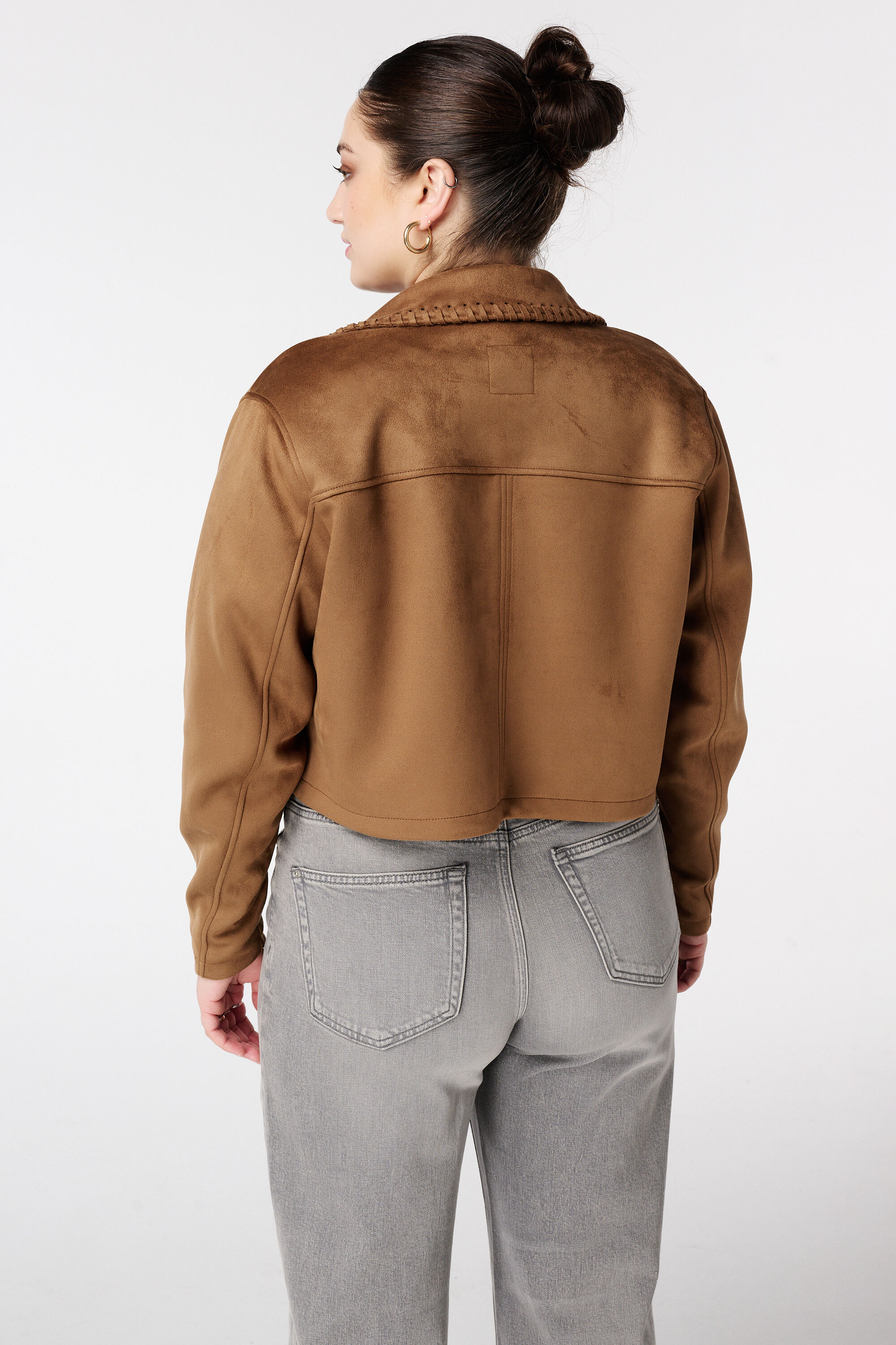 Veste courte effet su&eacute;dine avec surpiq&ucirc;res image number 3