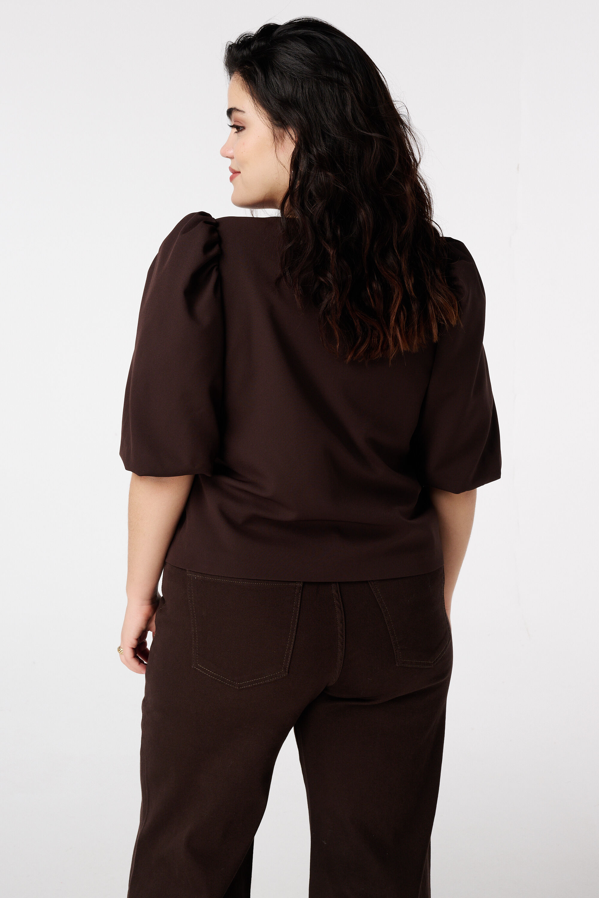 Top &agrave; manches bouffantes courtes image number 3