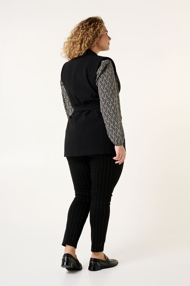 Gilet avec ceinture assortie image number 3